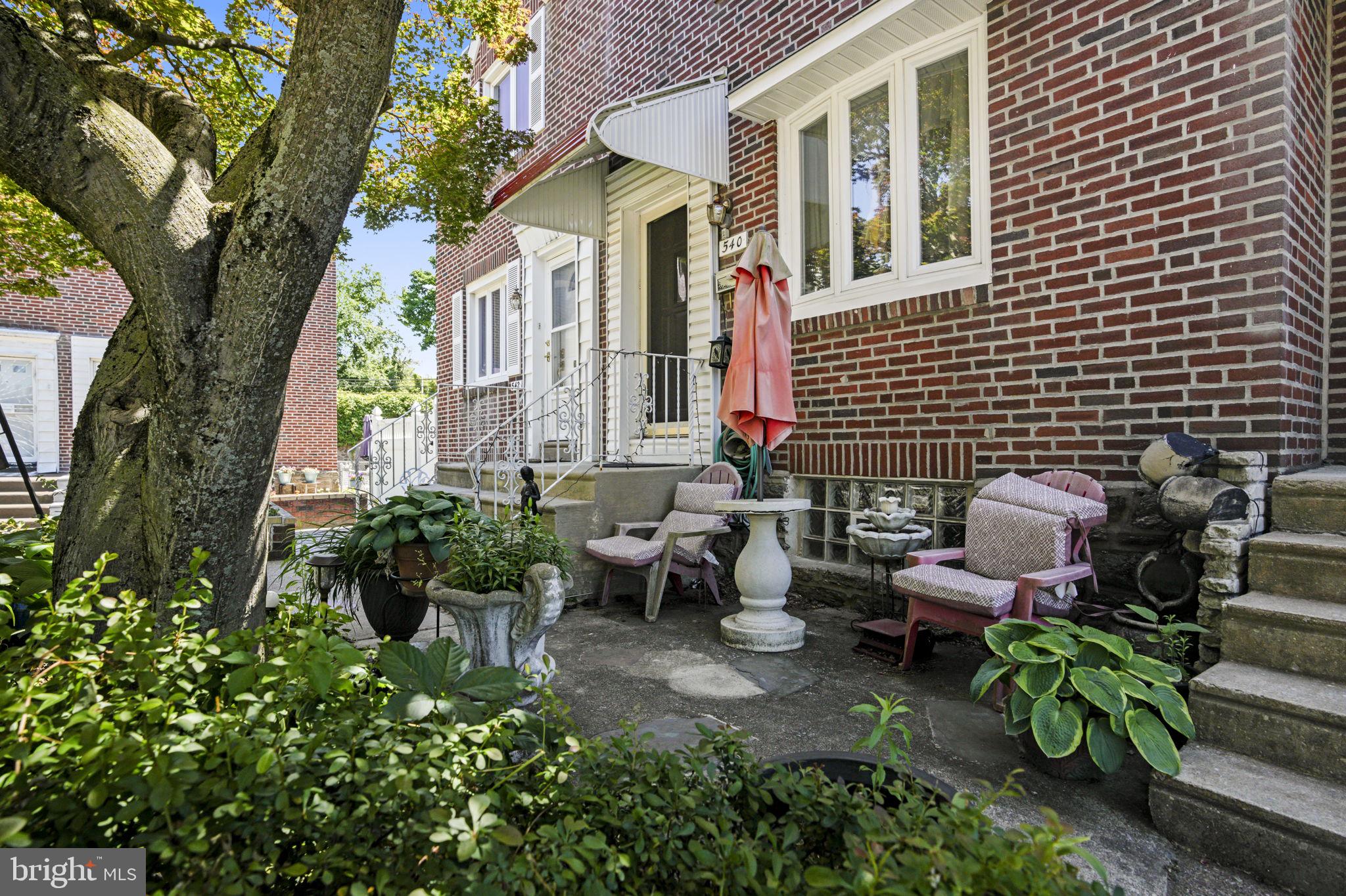 GERMANTOWN (EAST) - Residential