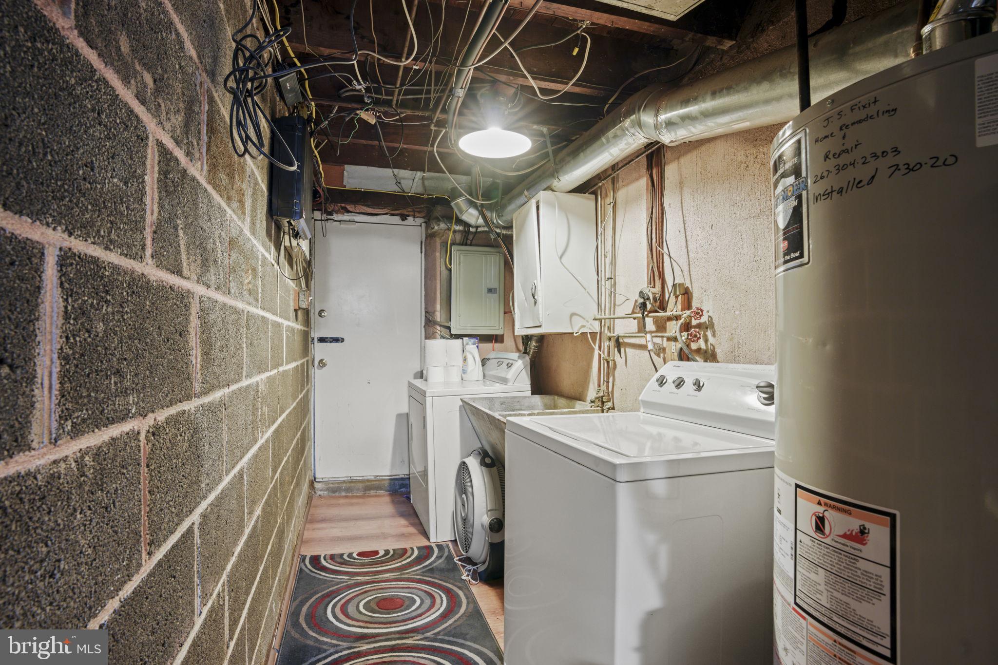 GERMANTOWN (EAST) - Residential