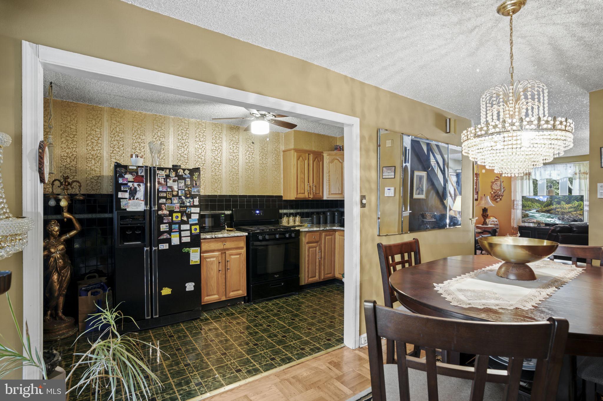 GERMANTOWN (EAST) - Residential