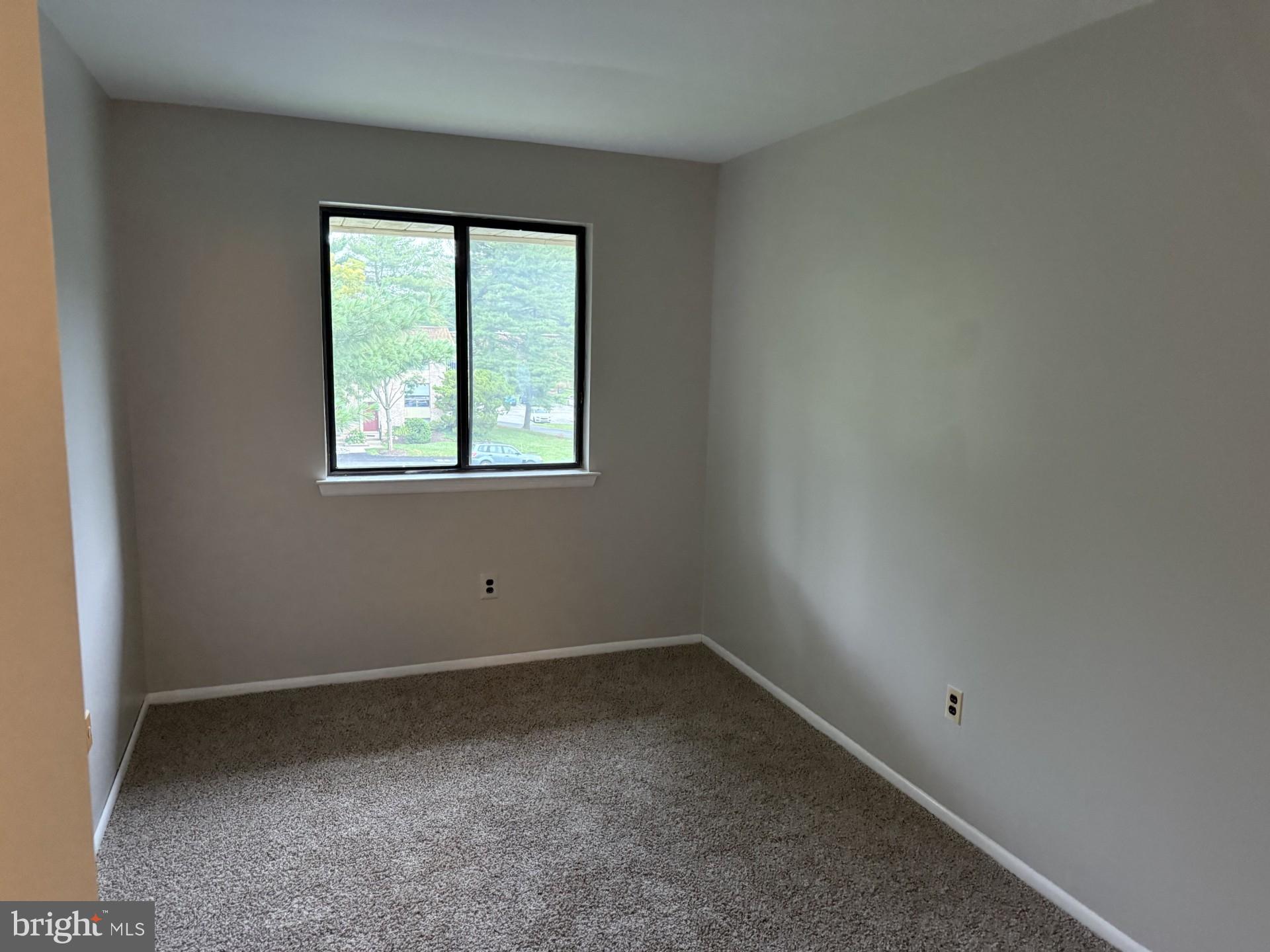SAYBROOK VIL - Residential
