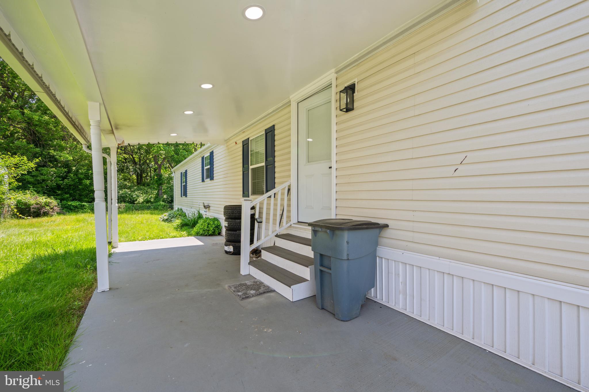 KEN LEE MOBILE HOME PARK - Residential