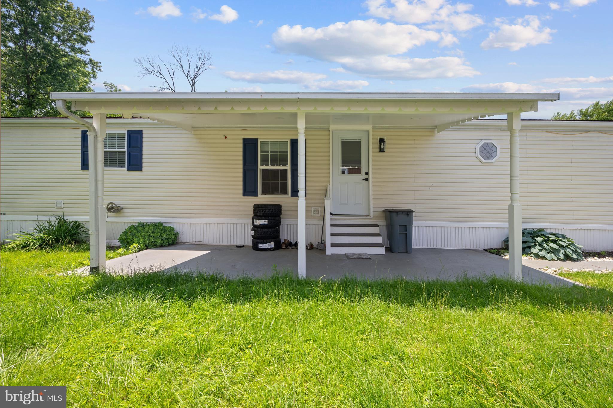 KEN LEE MOBILE HOME PARK - Residential