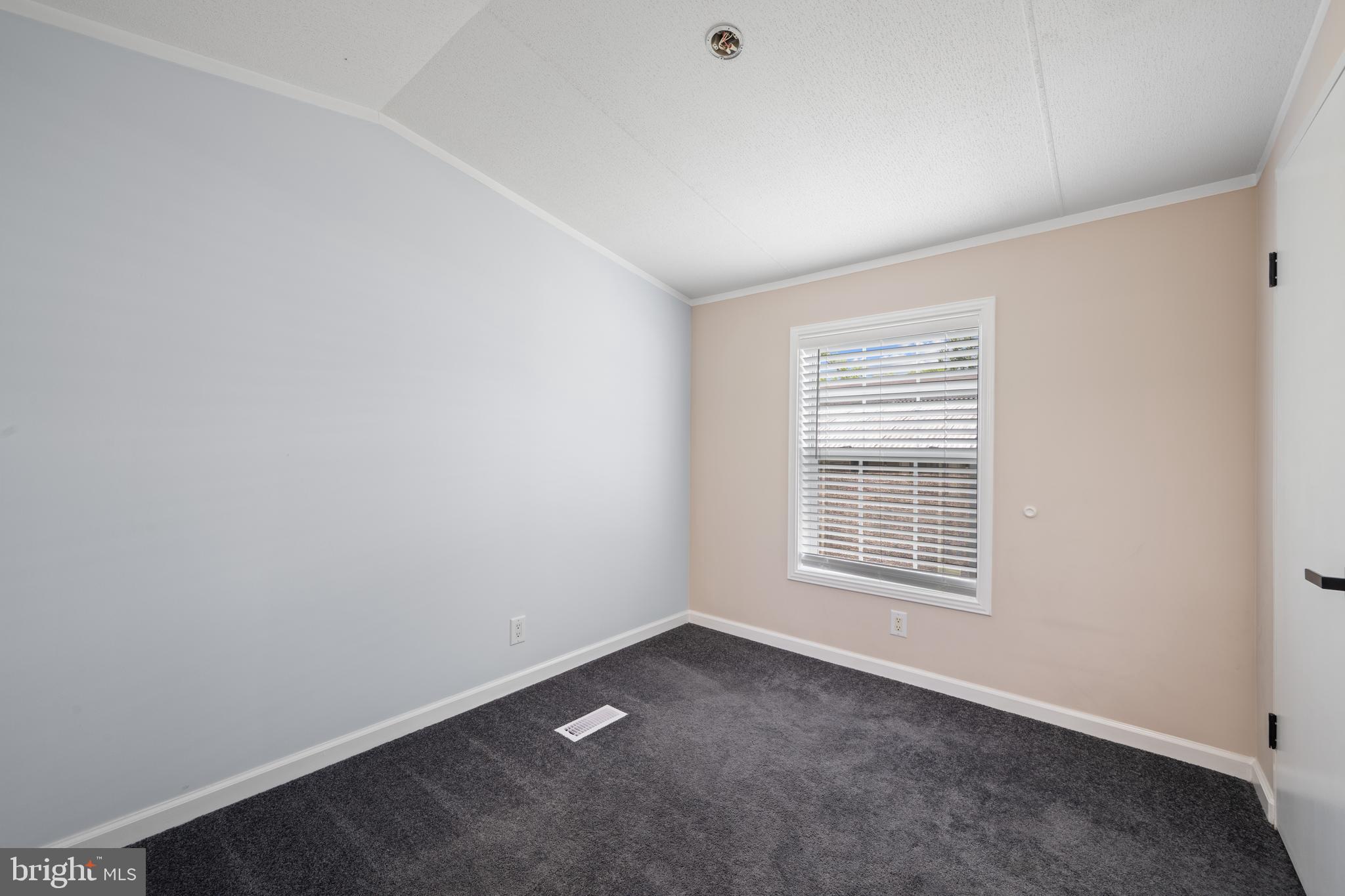 KEN LEE MOBILE HOME PARK - Residential
