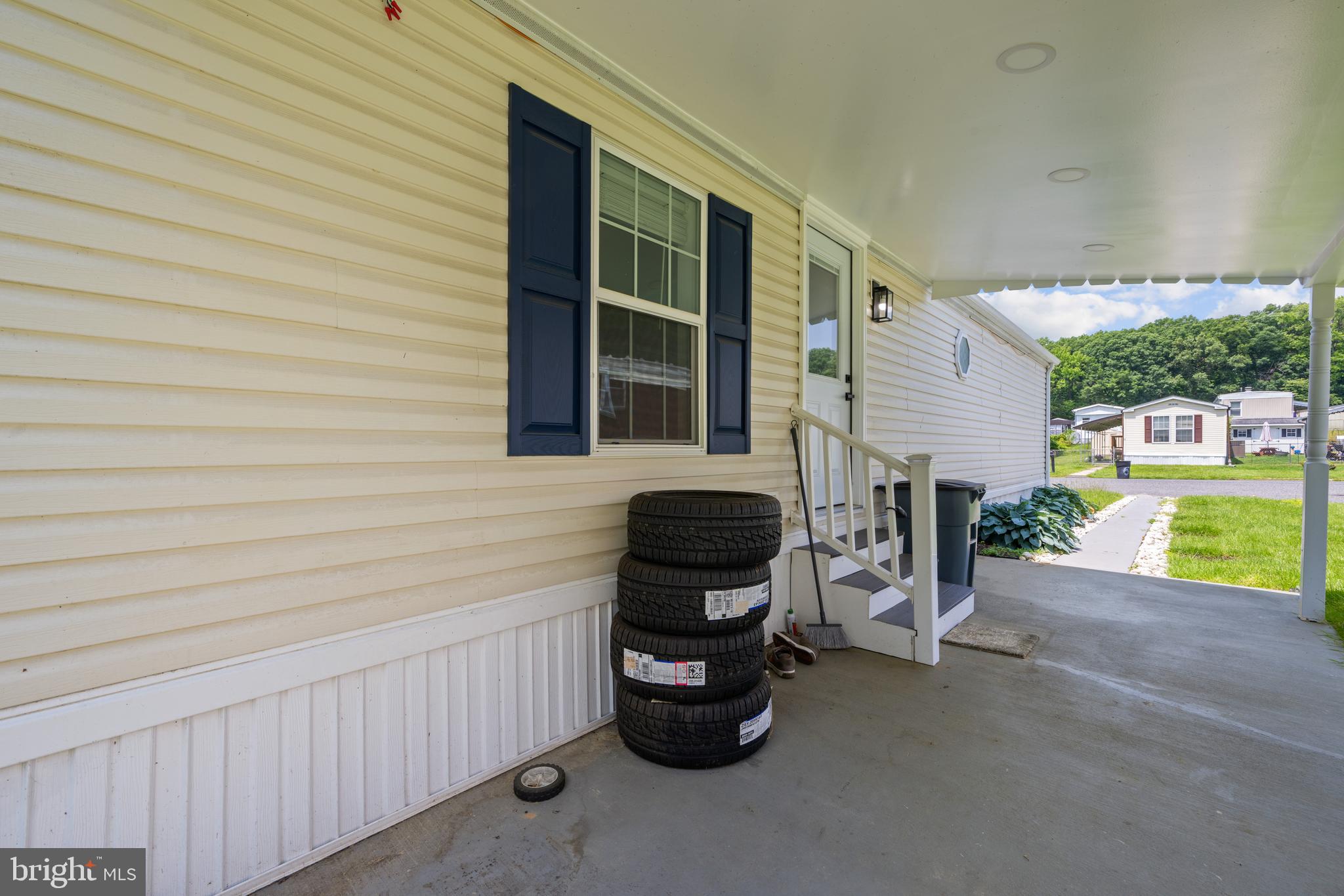 KEN LEE MOBILE HOME PARK - Residential