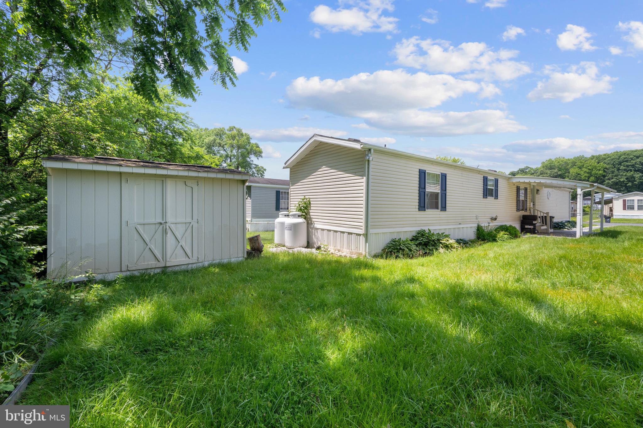 KEN LEE MOBILE HOME PARK - Residential