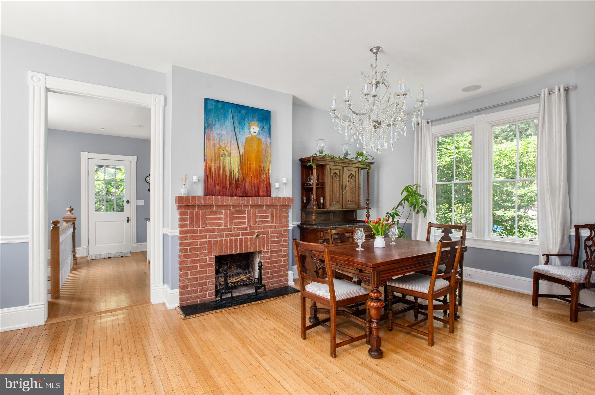 RIVERDALE PARK - Residential