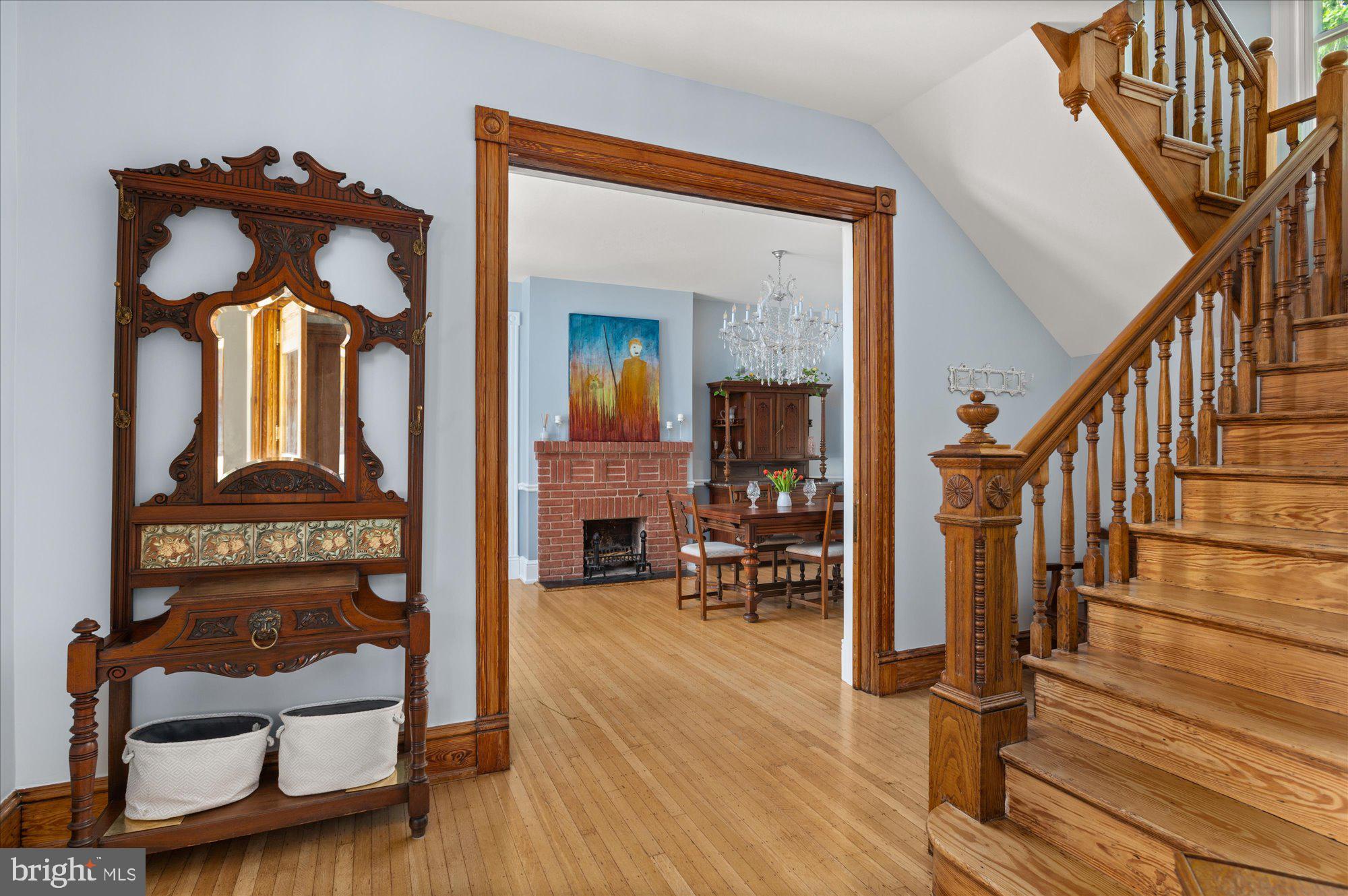 RIVERDALE PARK - Residential