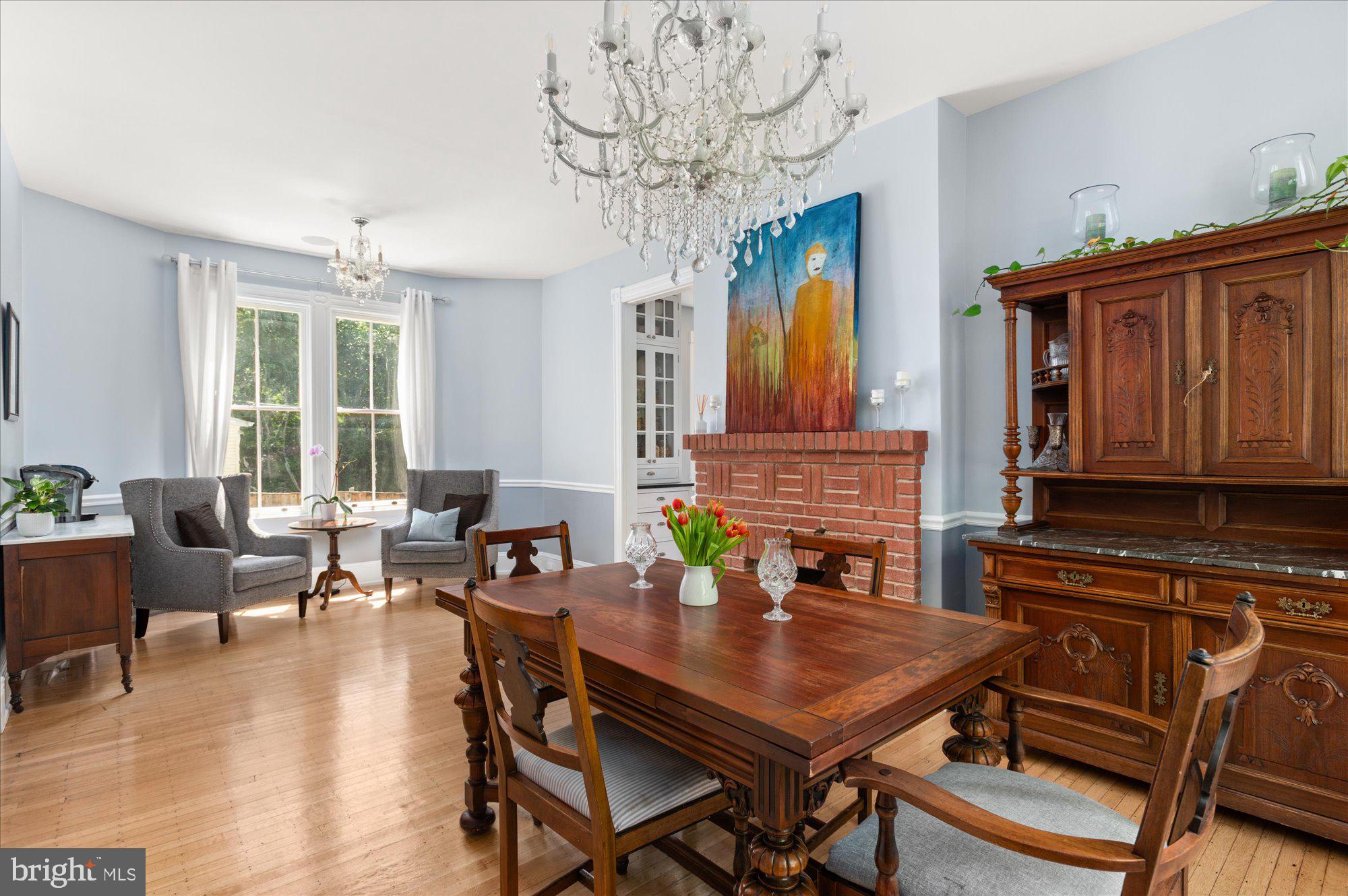 RIVERDALE PARK - Residential