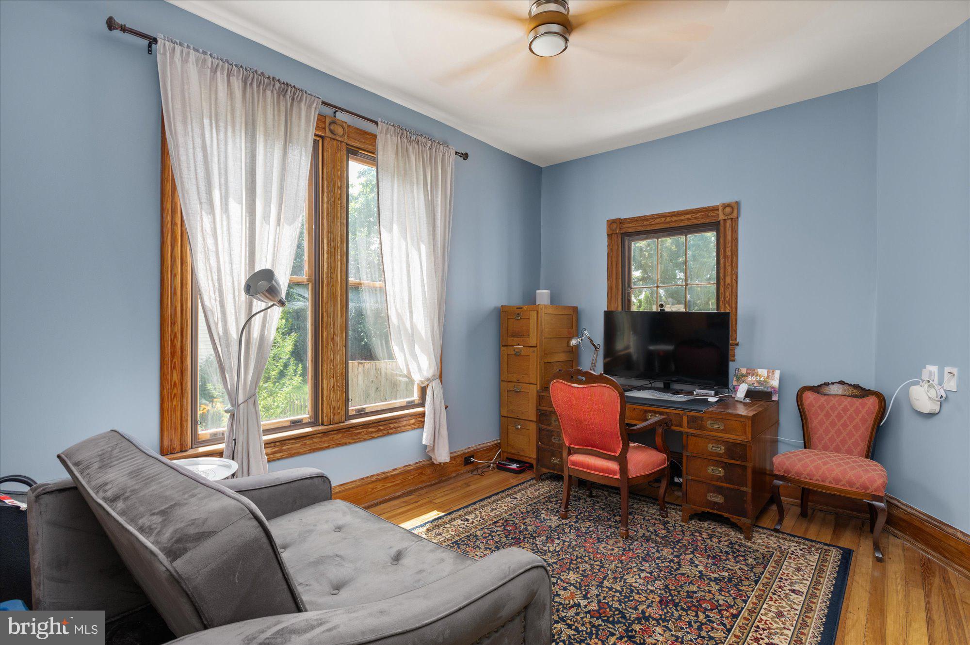 RIVERDALE PARK - Residential