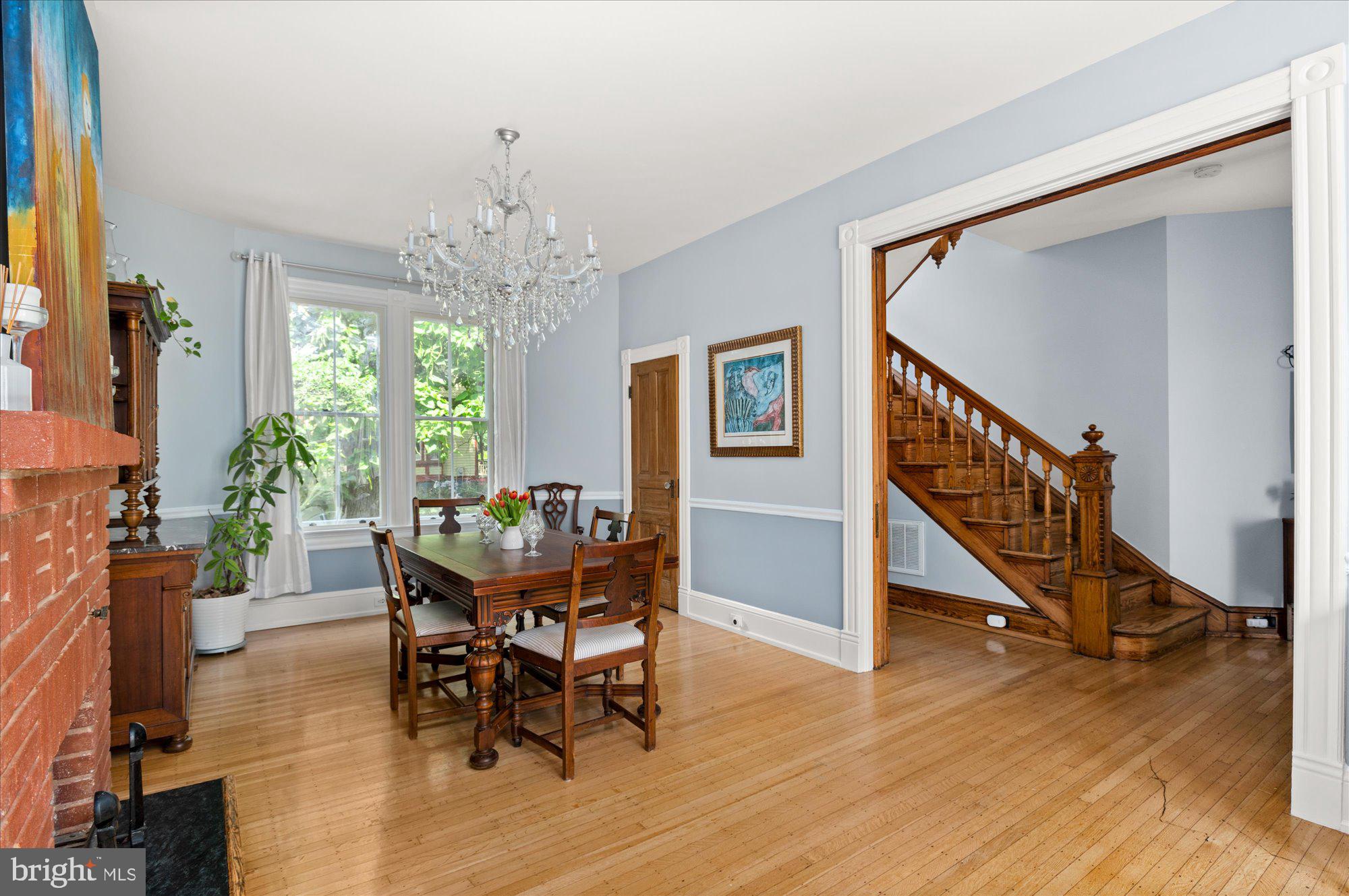 RIVERDALE PARK - Residential