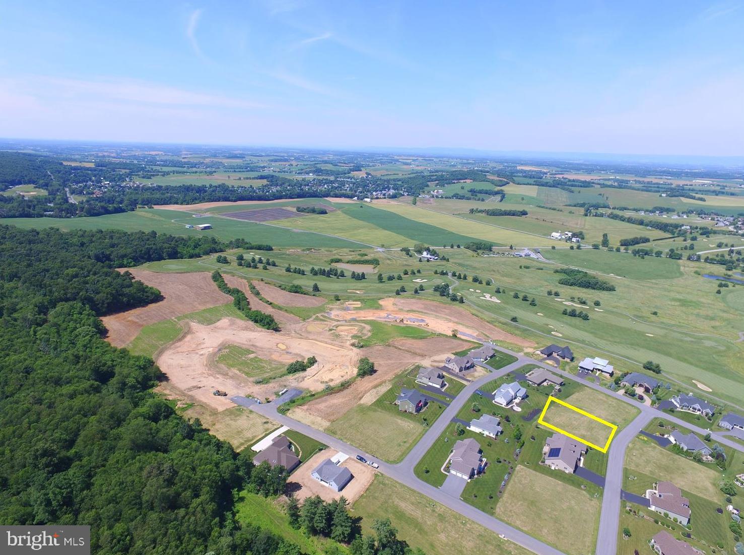 PENN NATIONAL GOLF COURSE COMMUNITY - Land