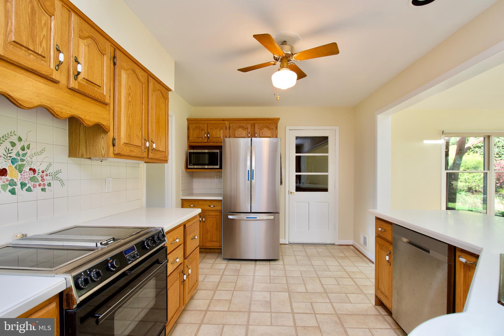 WILLOW RUN - Residential