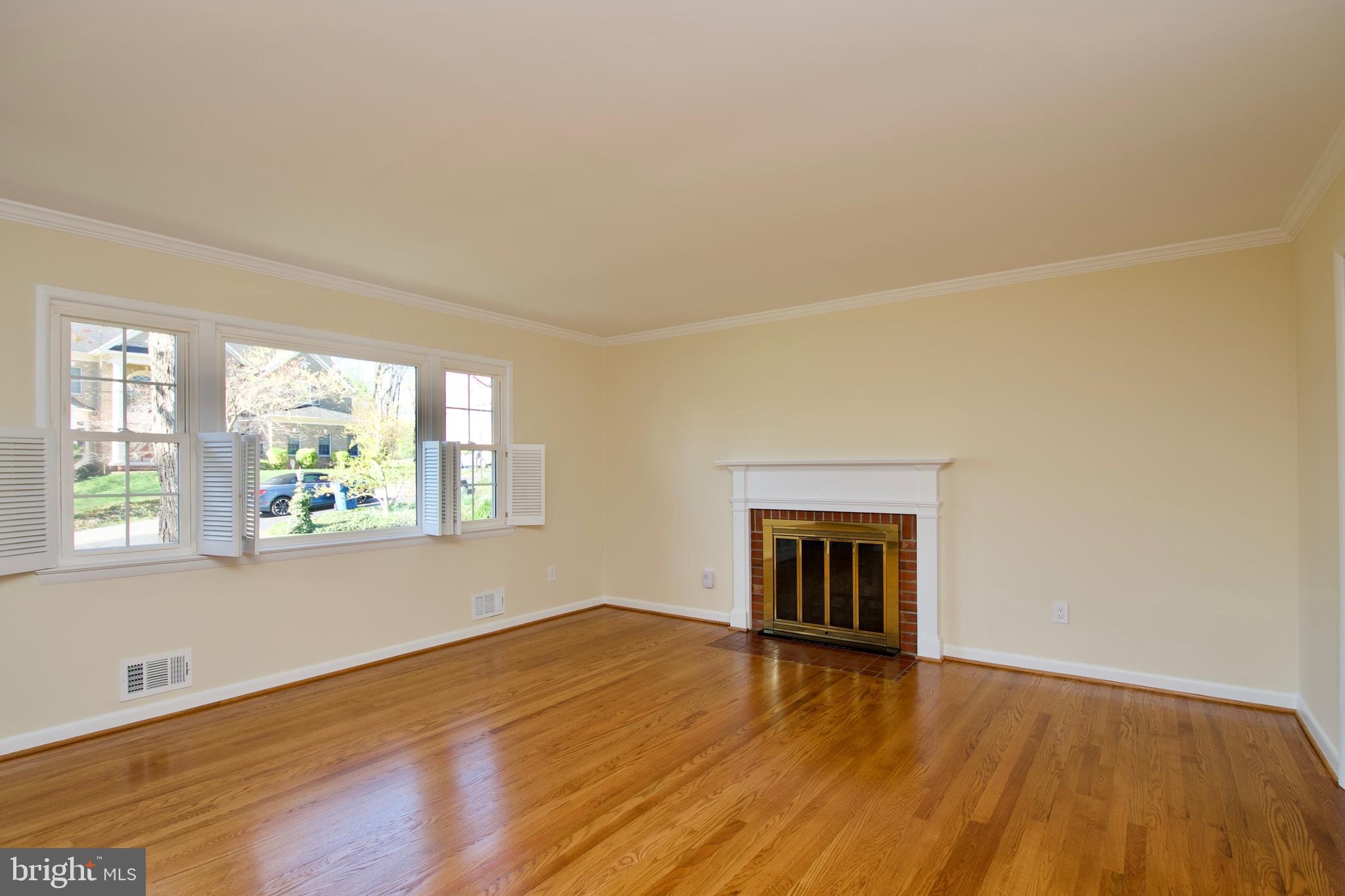WILLOW RUN - Residential