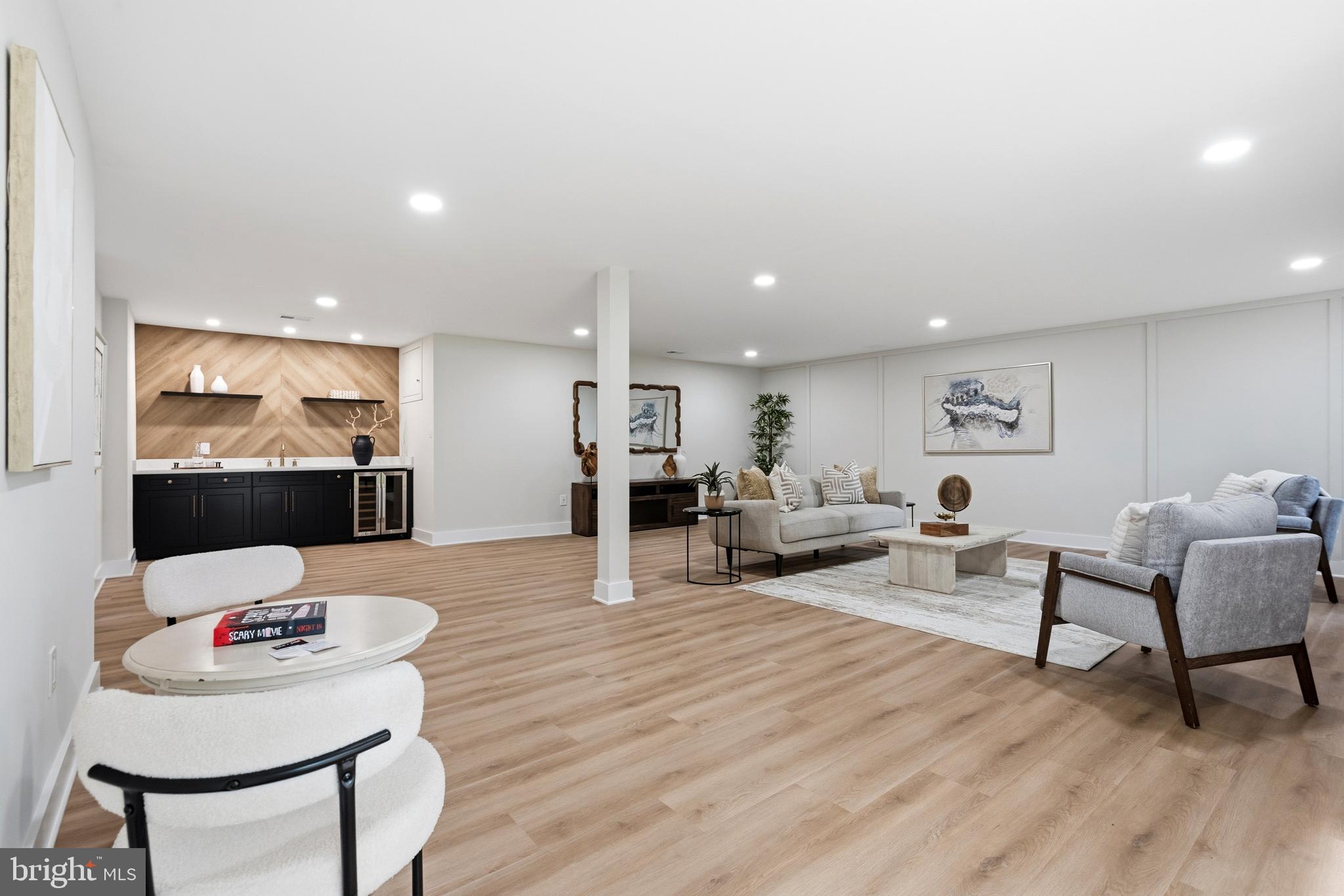 LEXINGTON ESTATES - Residential