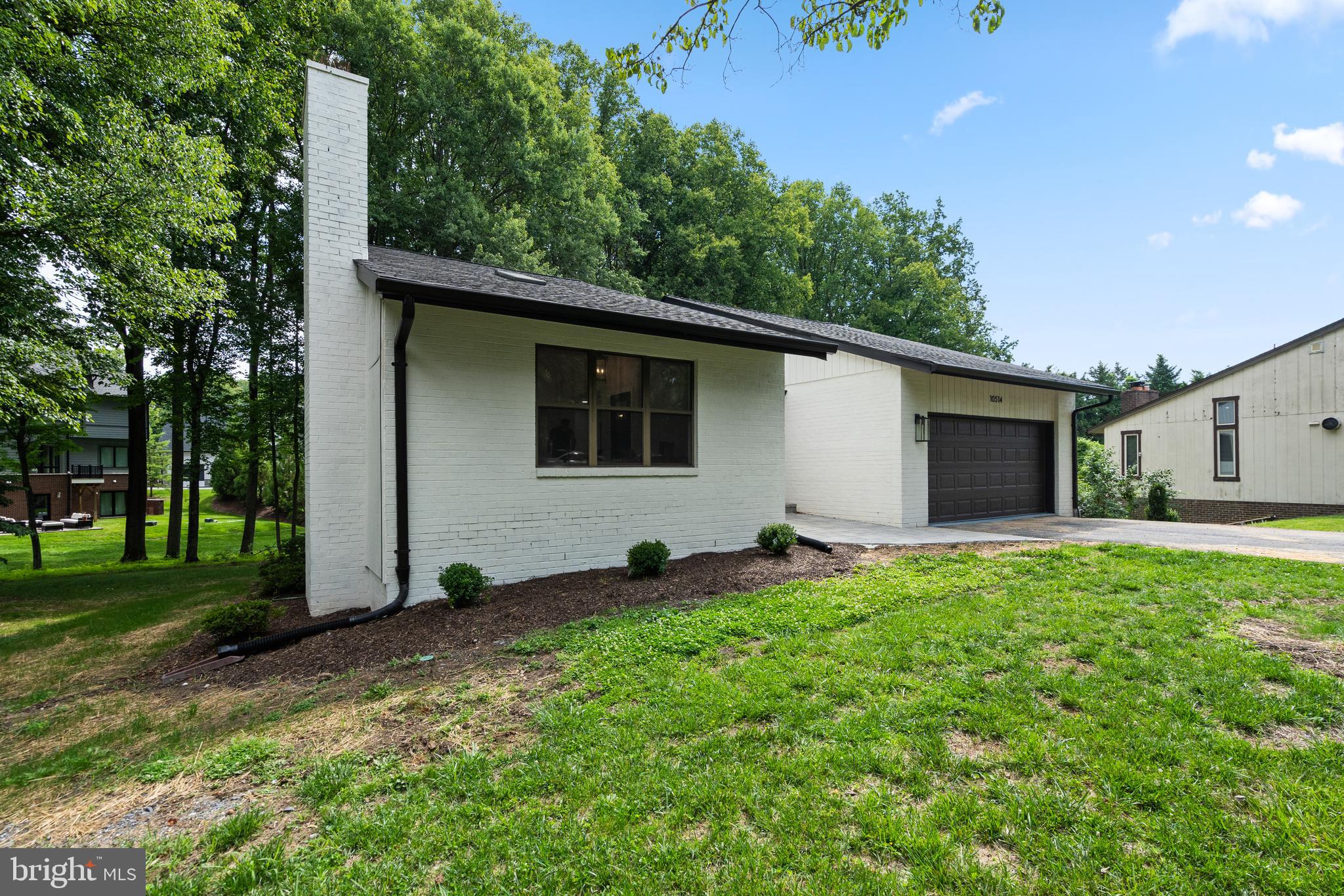 LEXINGTON ESTATES - Residential
