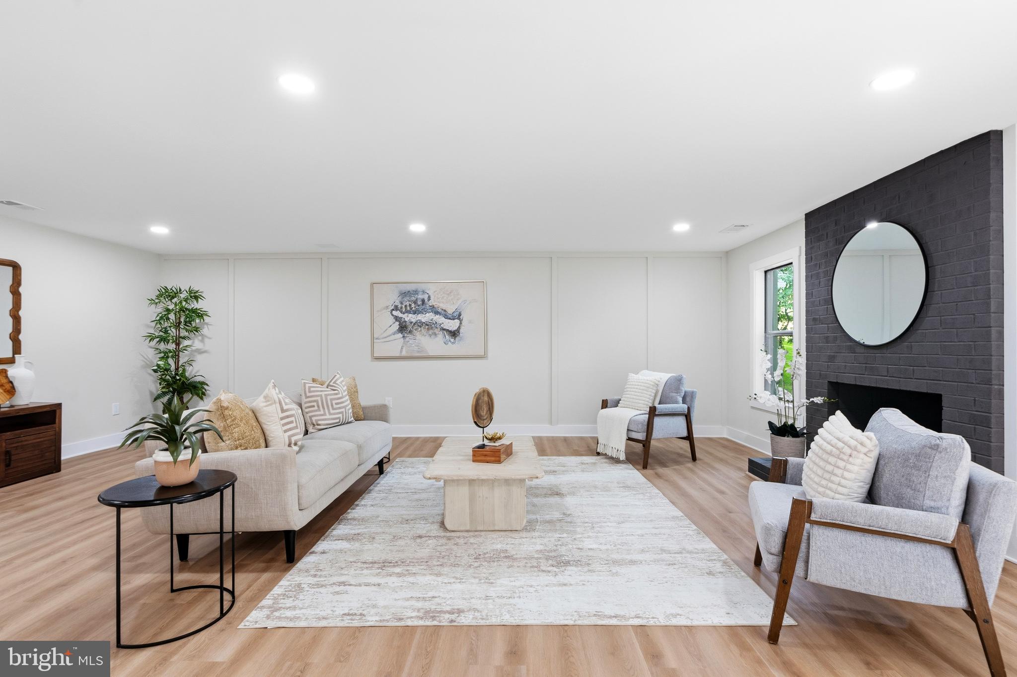 LEXINGTON ESTATES - Residential