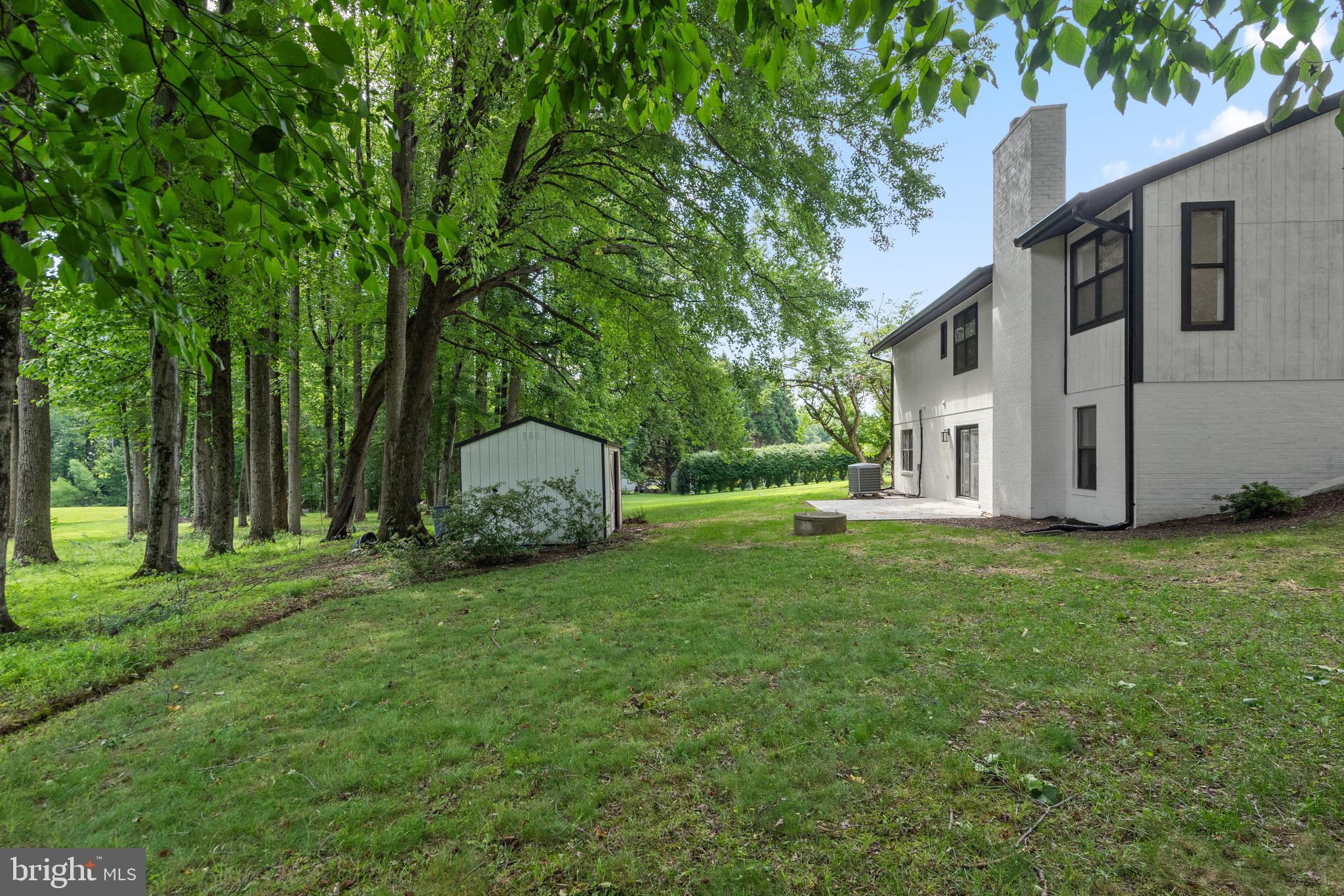 LEXINGTON ESTATES - Residential