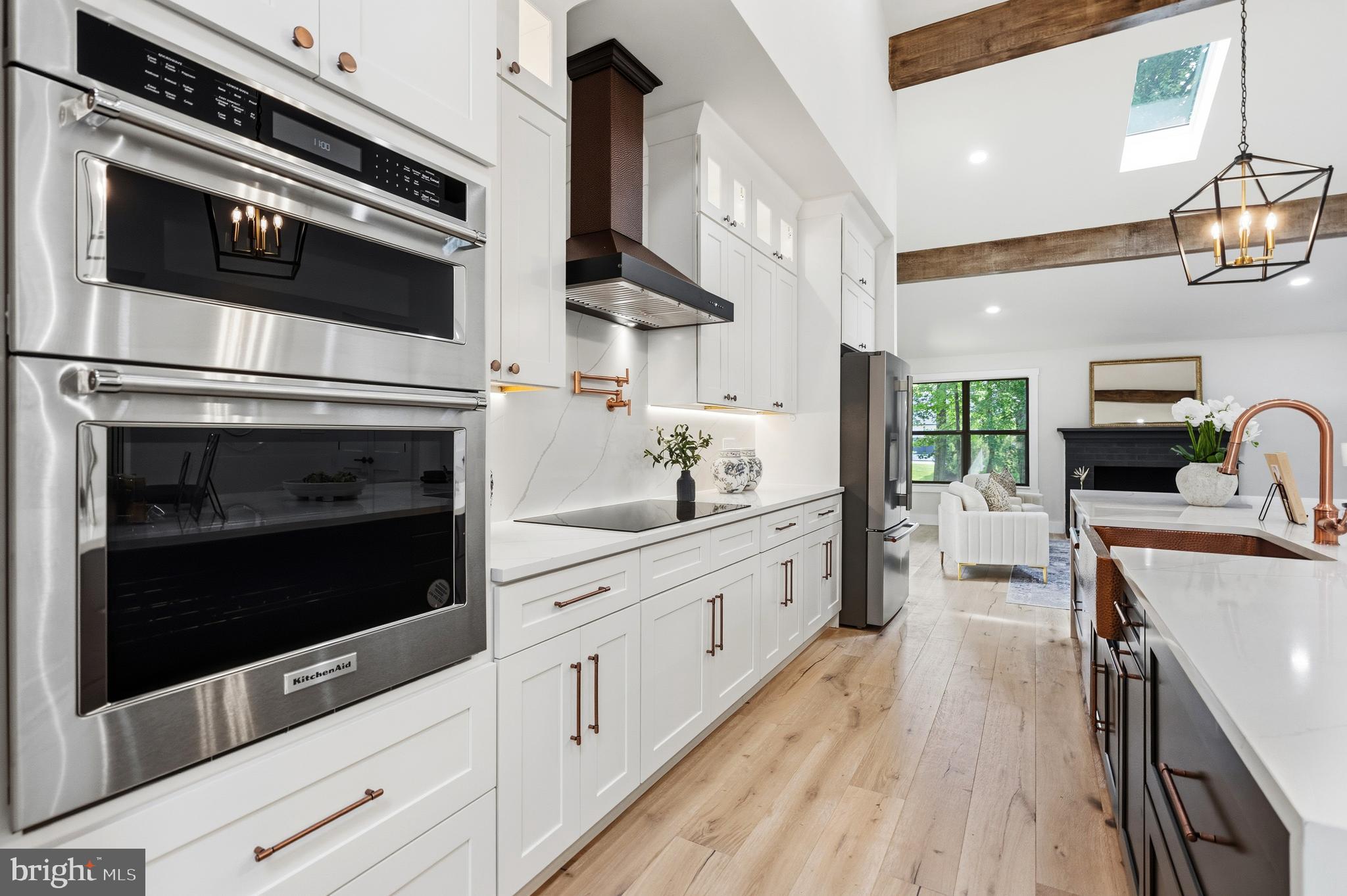 LEXINGTON ESTATES - Residential