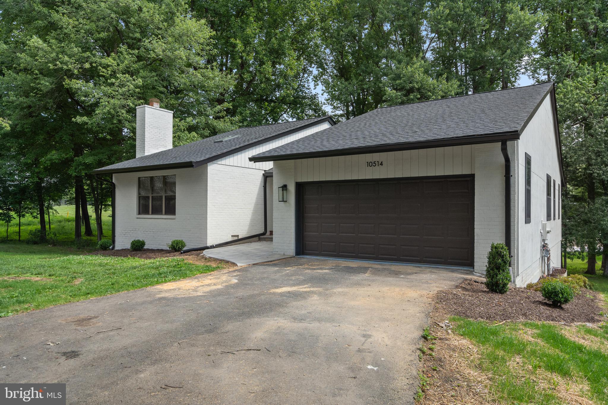 LEXINGTON ESTATES - Residential