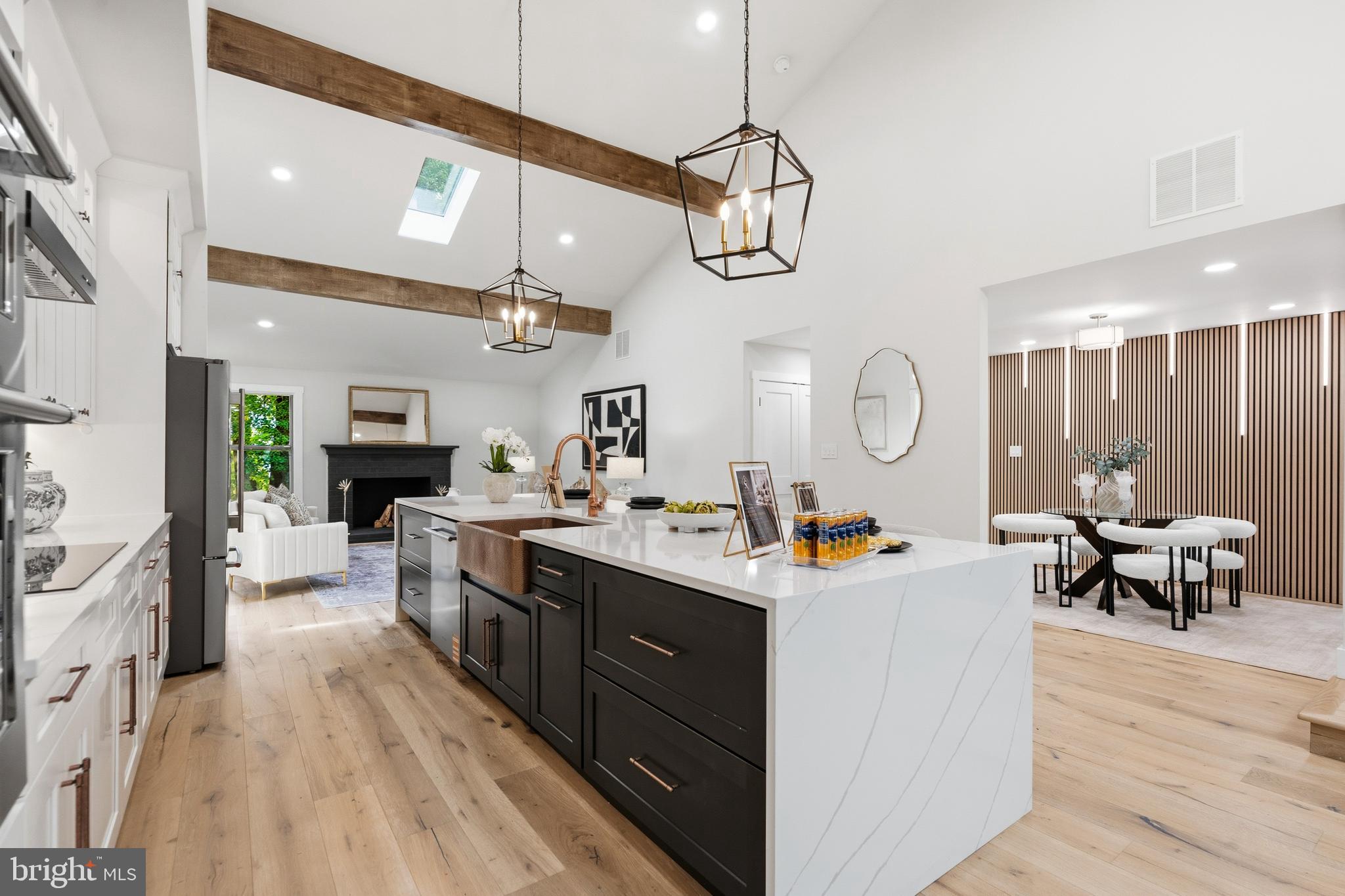 LEXINGTON ESTATES - Residential