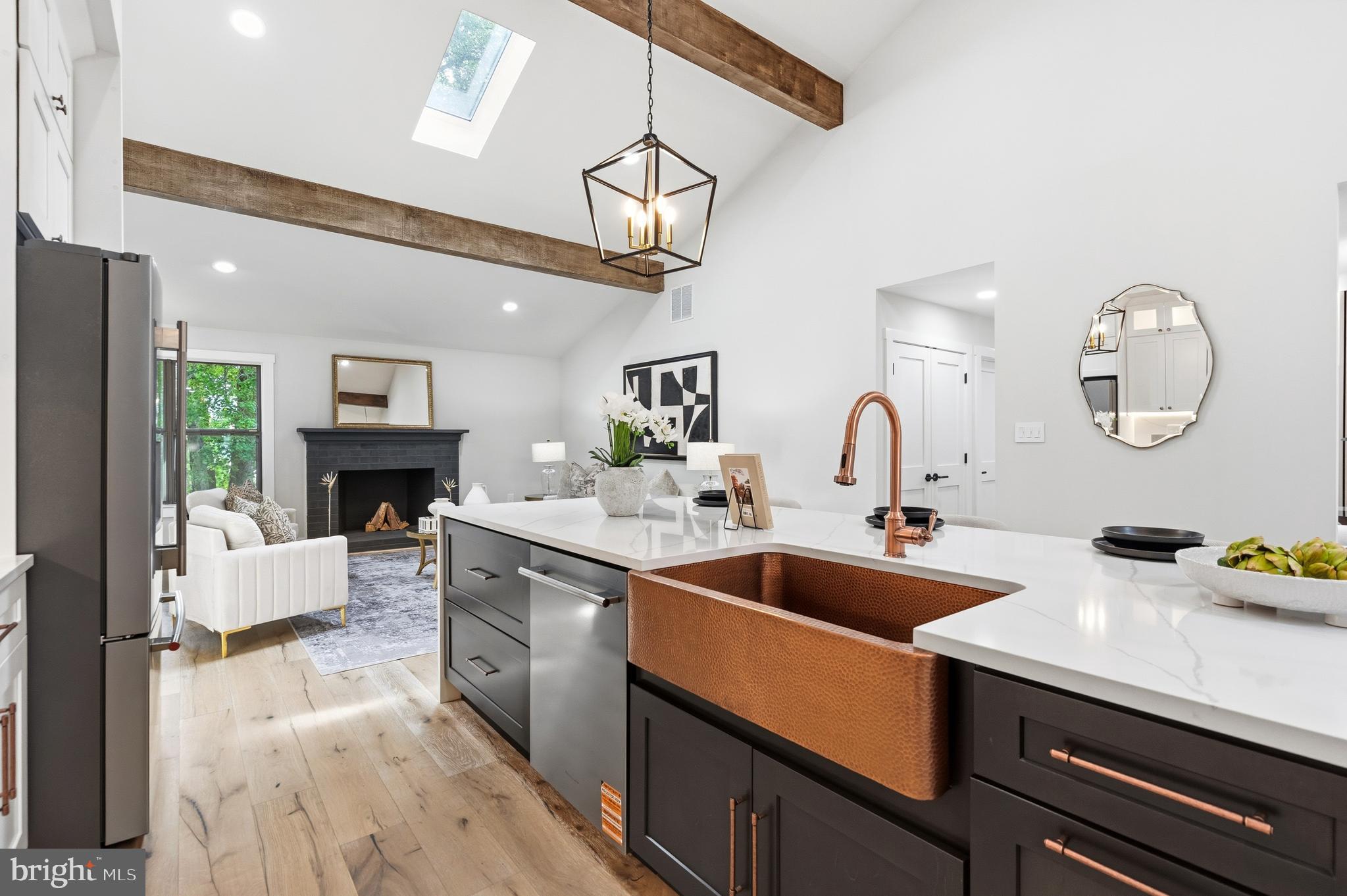 LEXINGTON ESTATES - Residential