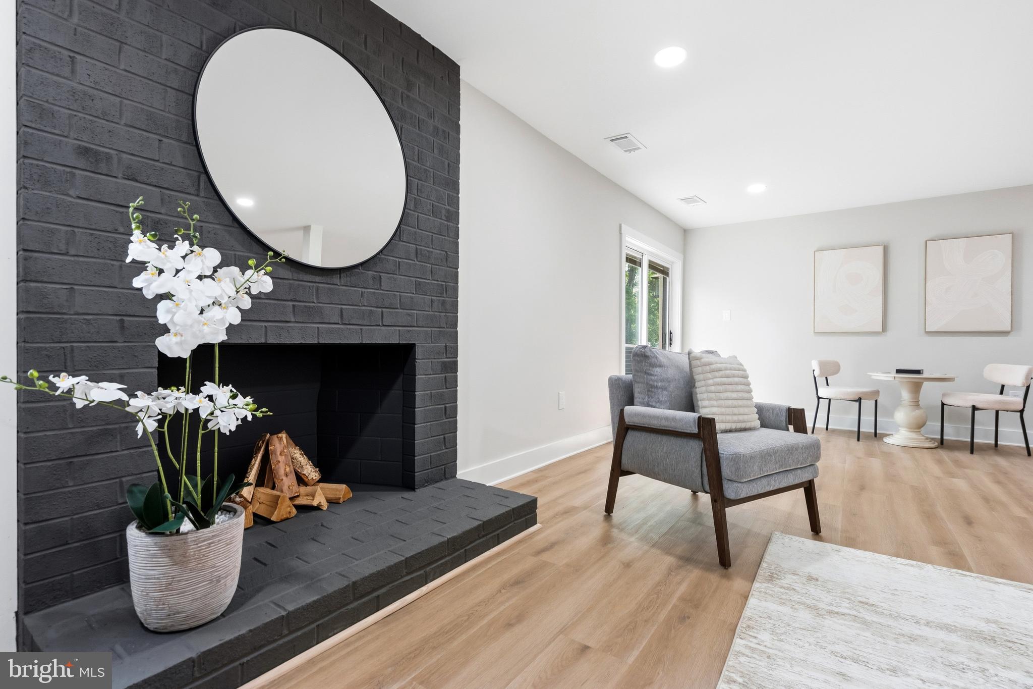 LEXINGTON ESTATES - Residential