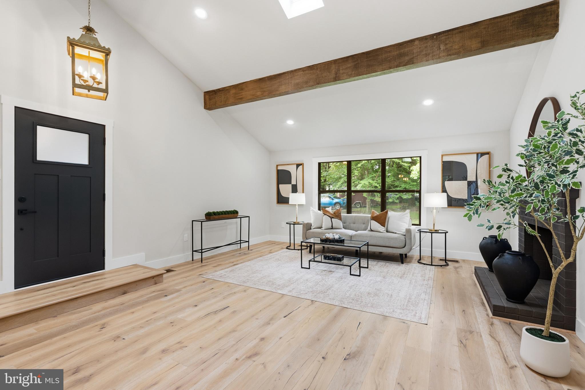 LEXINGTON ESTATES - Residential
