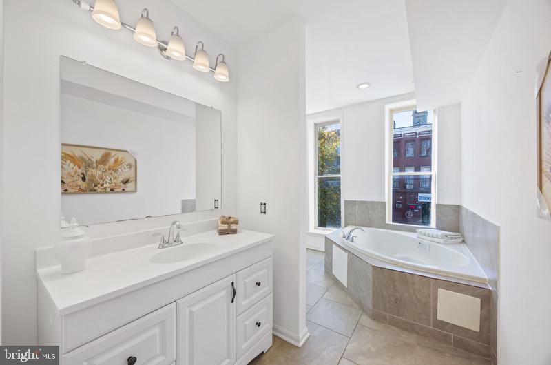 OLIVER - Residential