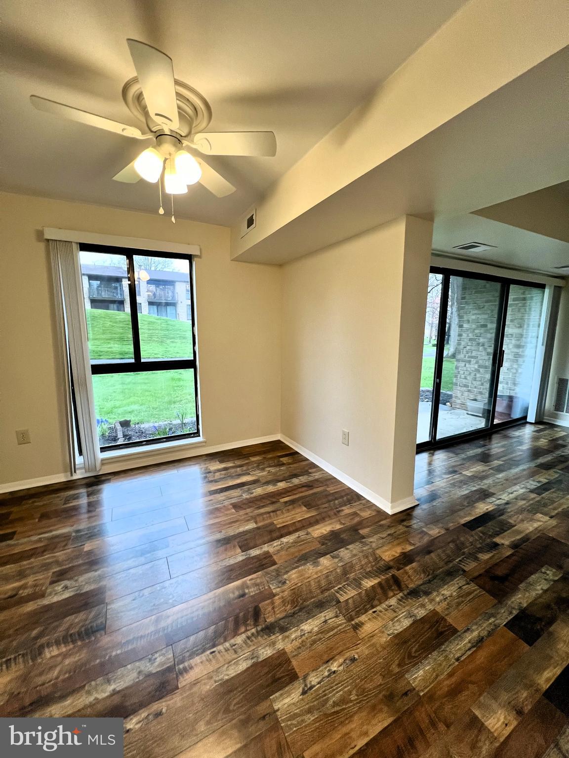 SOUTHGATE CONDO - Residential Lease
