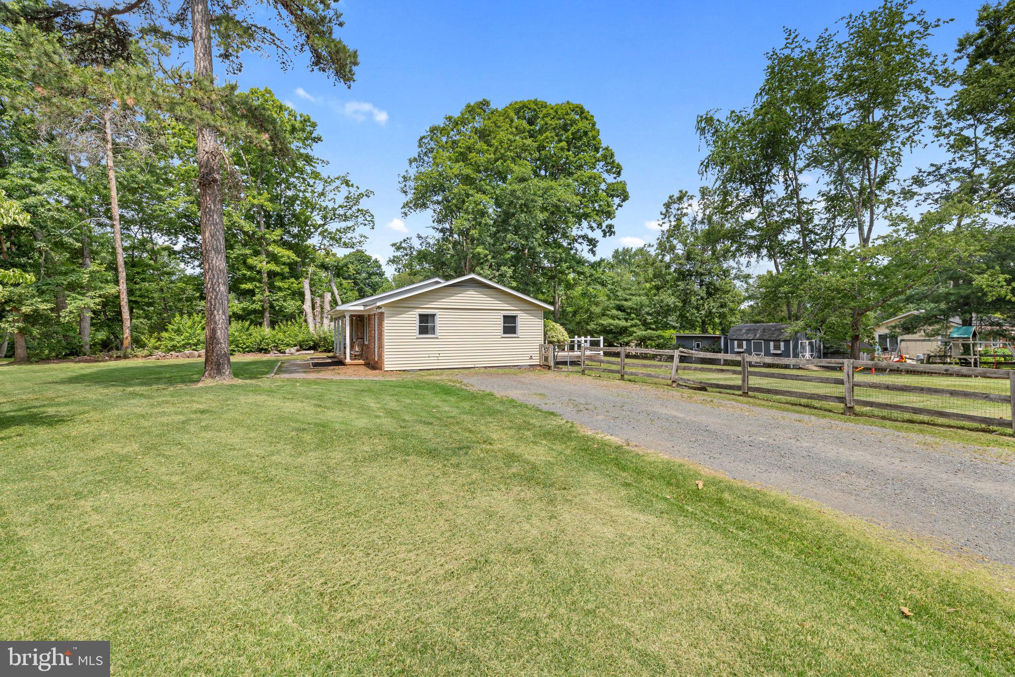 RANDLE RIDGE ESTATES - Residential
