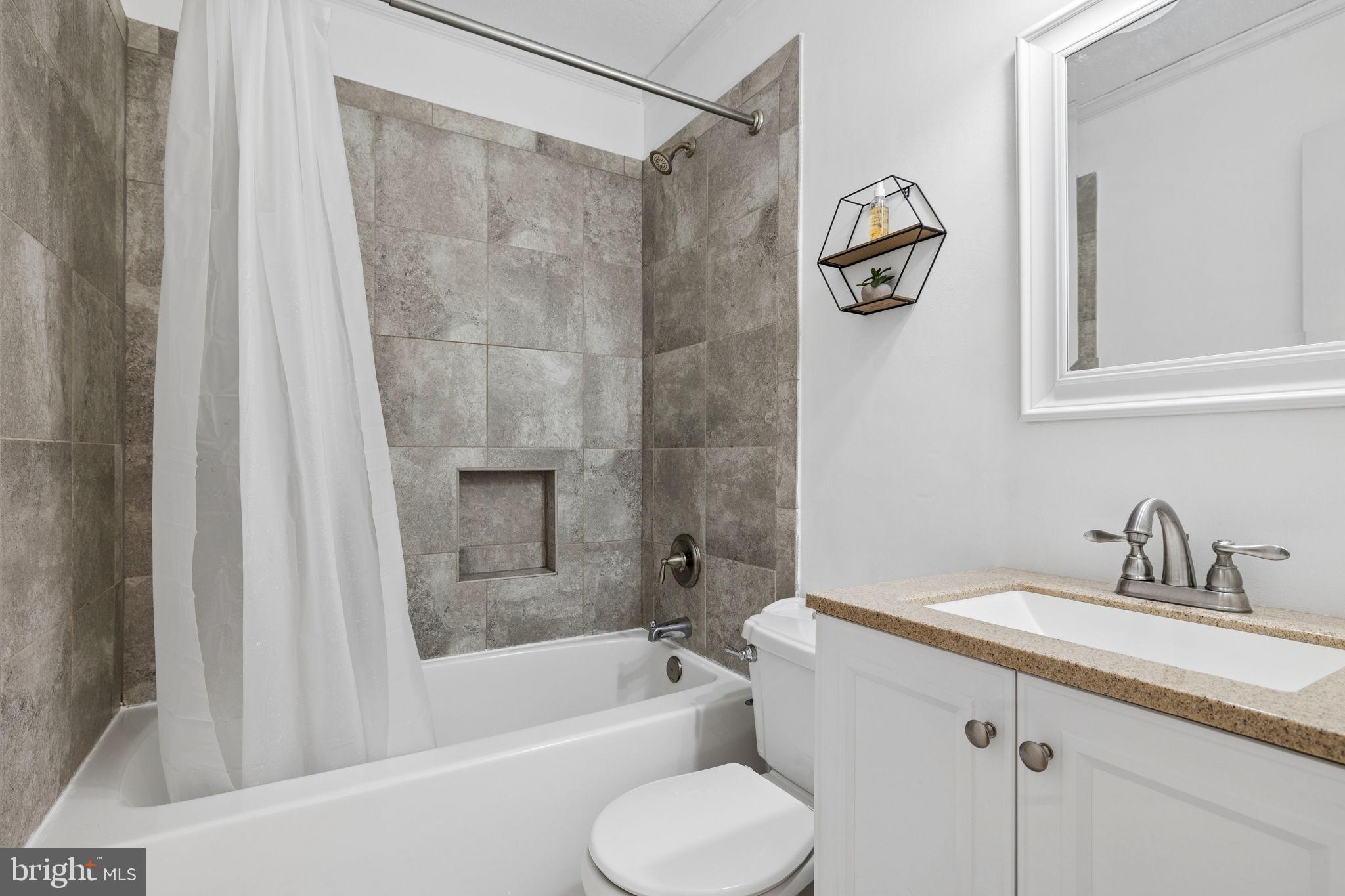 RANDLE RIDGE ESTATES - Residential
