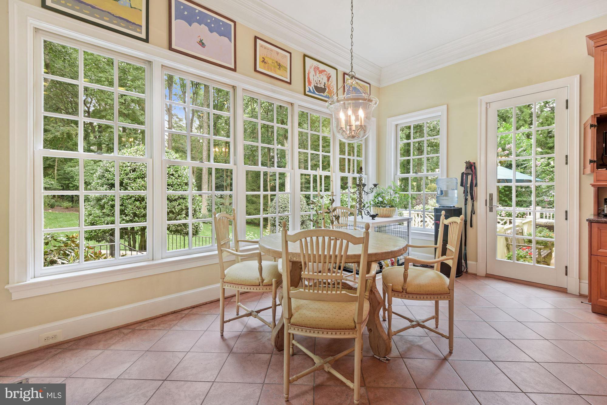 CHINQUAPIN - Residential