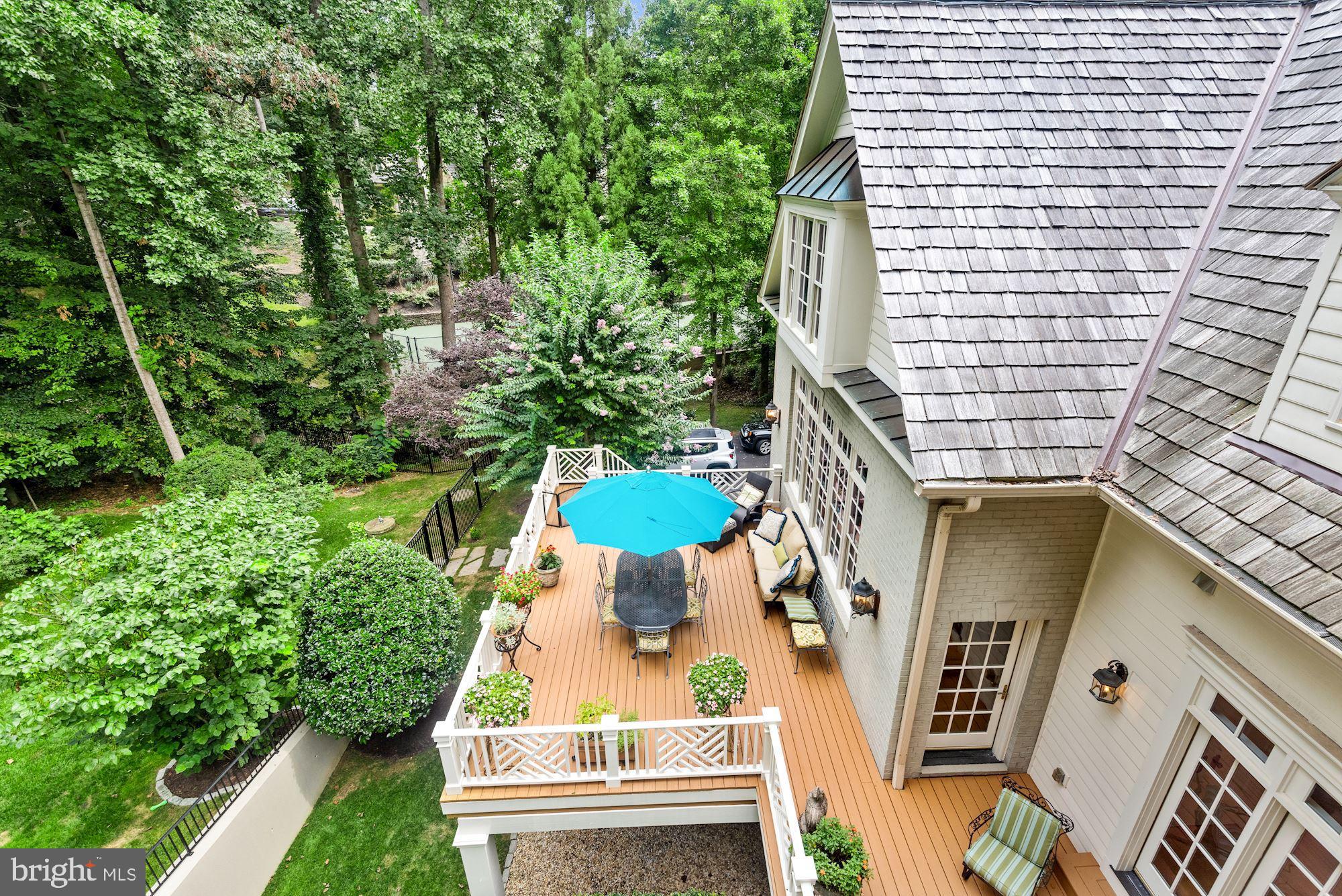 CHINQUAPIN - Residential