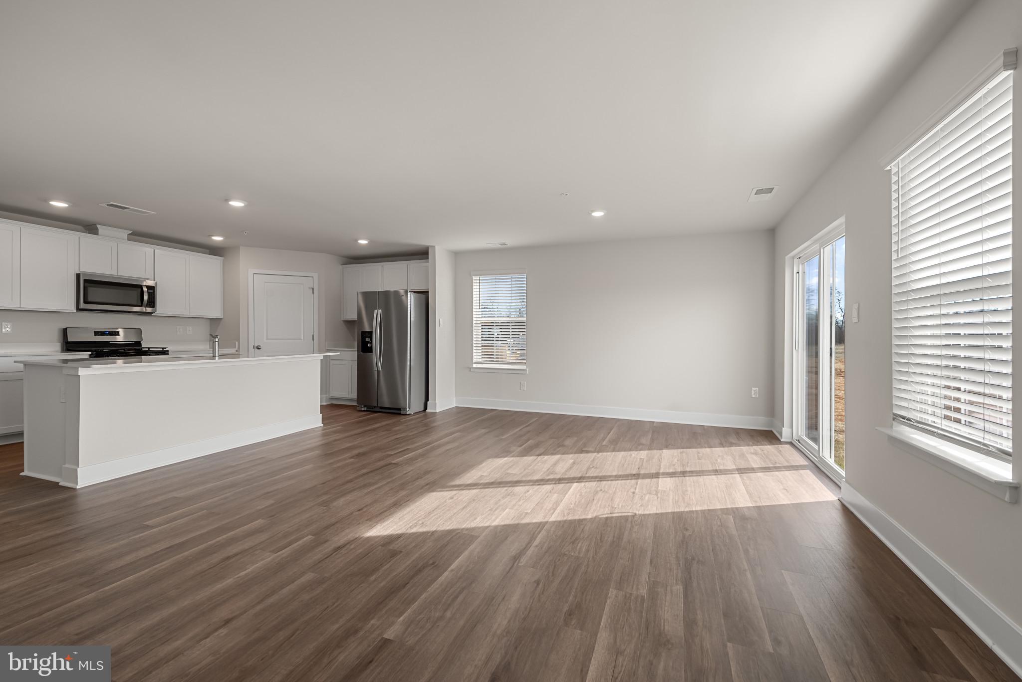 RED HILL - Residential