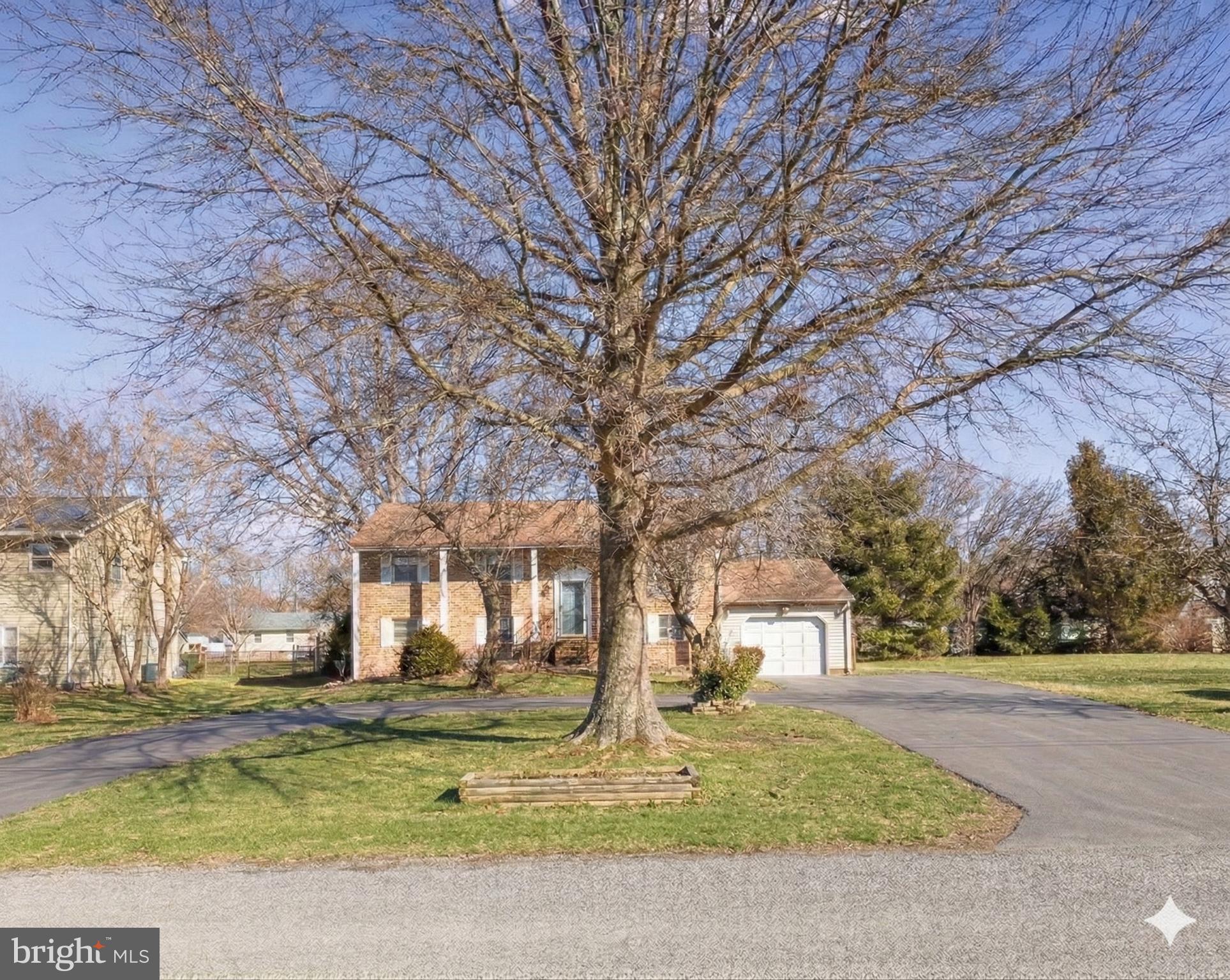 CHESAPEAKE ESTATES - Residential