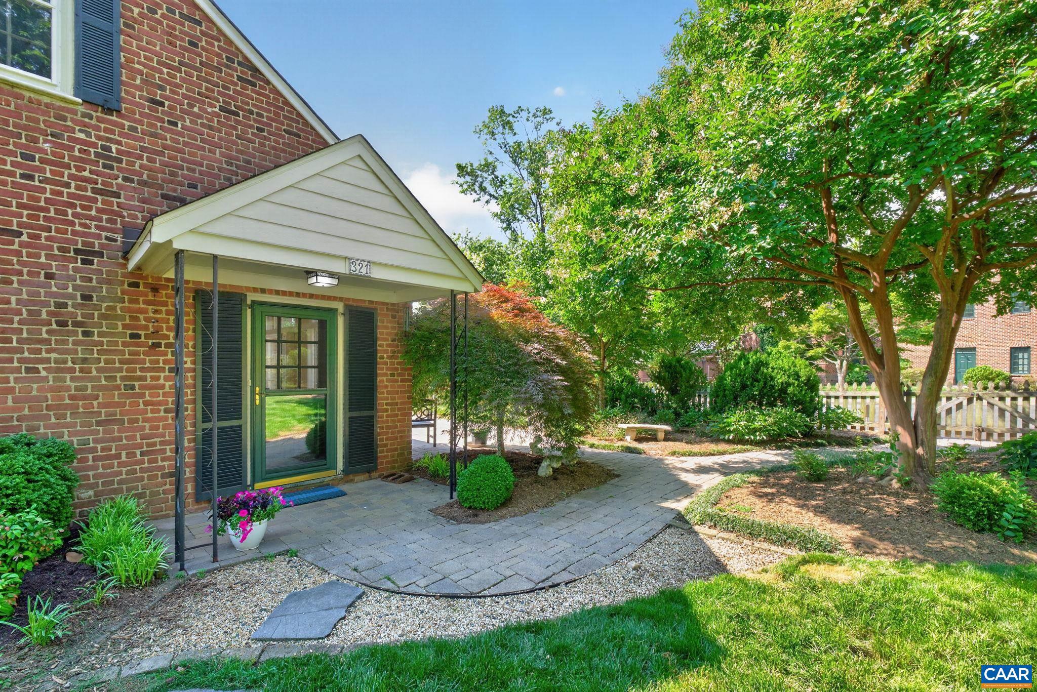MERRYDEN - Residential