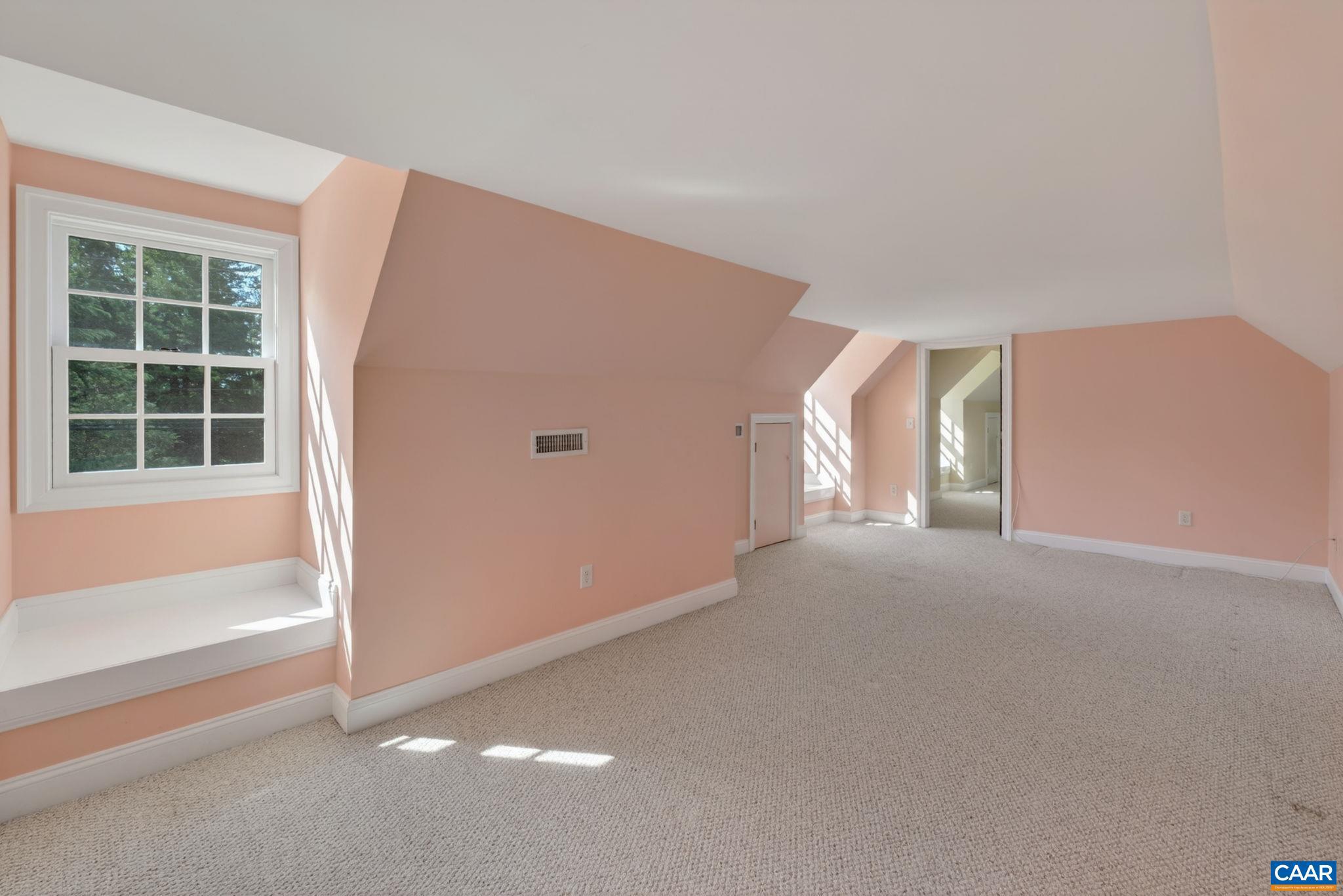 MERRYDEN - Residential