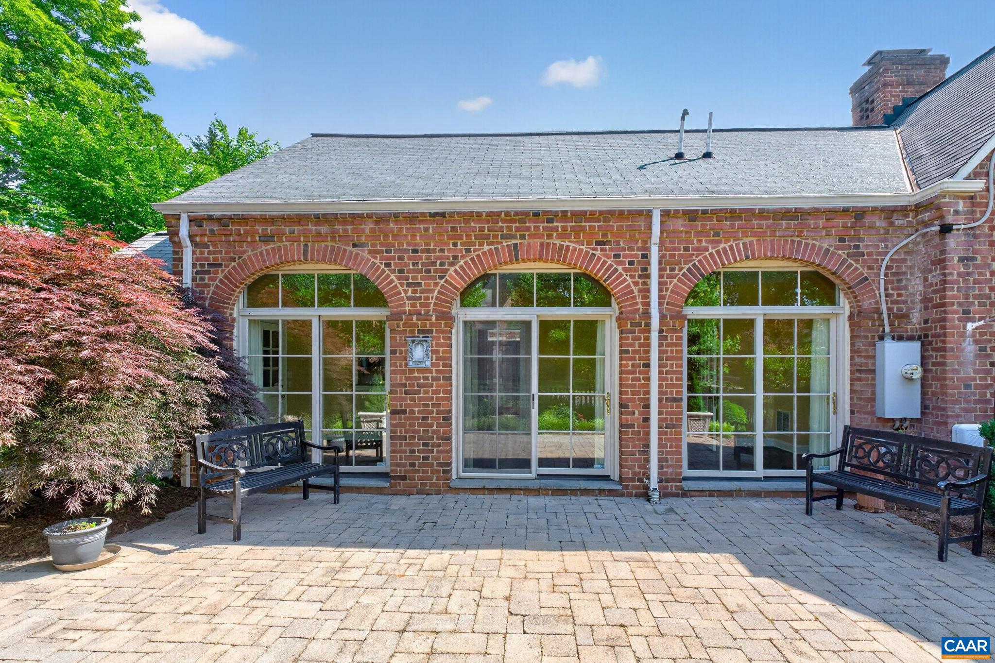 MERRYDEN - Residential