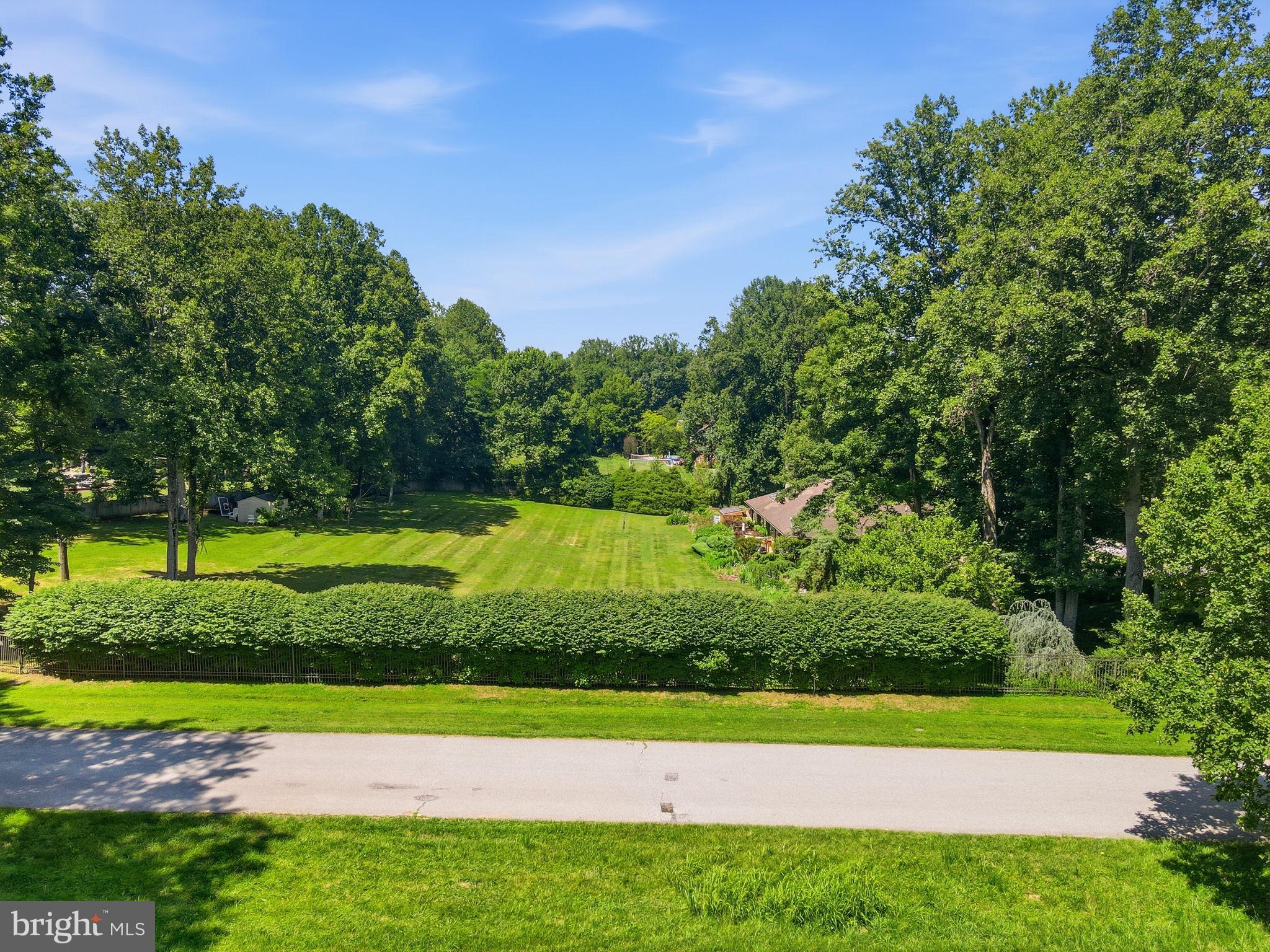 LAKE POTOMAC - Residential