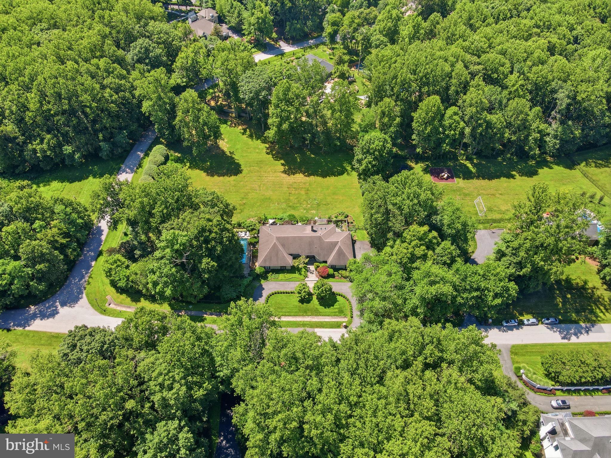 LAKE POTOMAC - Residential