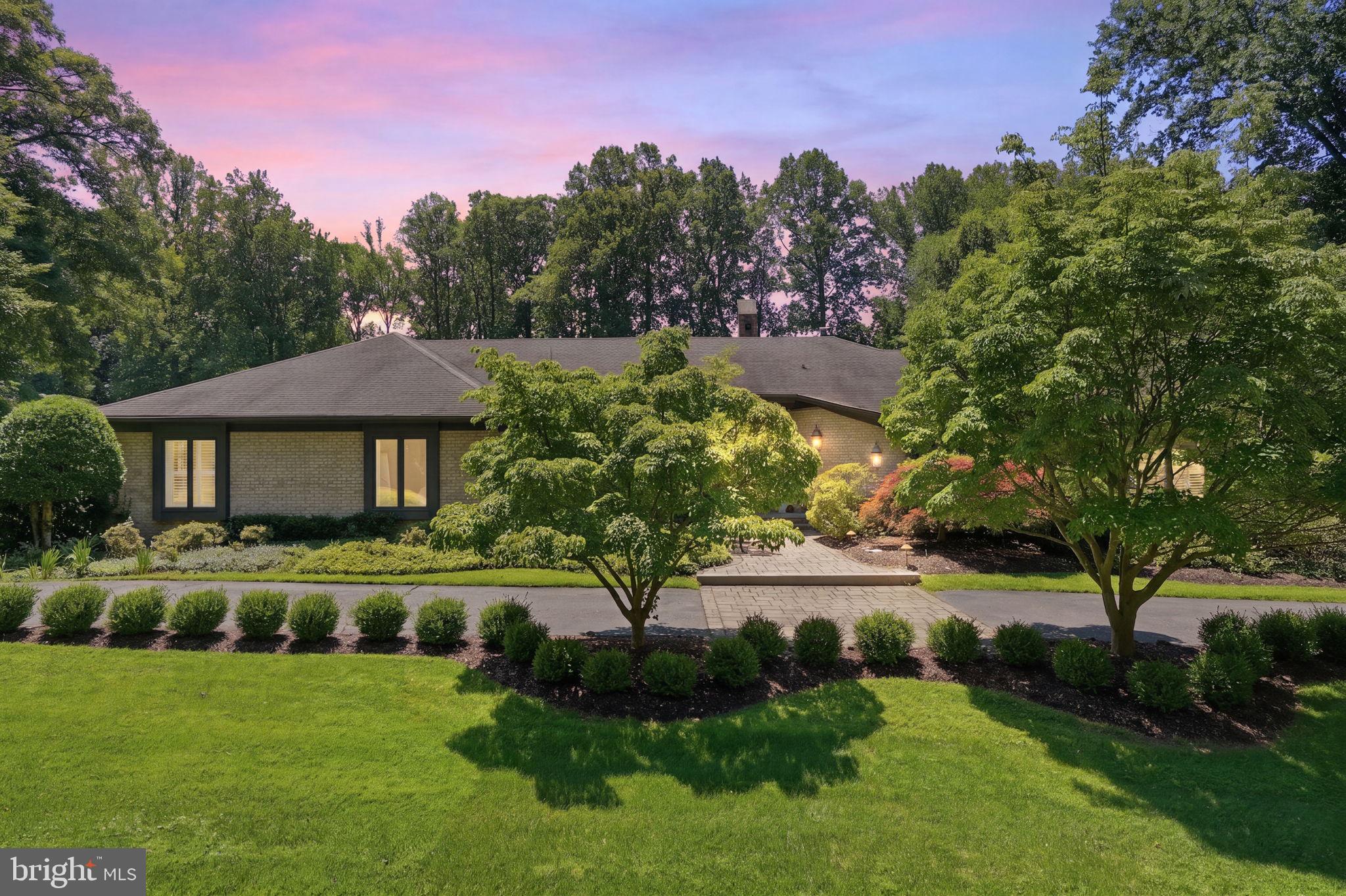 LAKE POTOMAC - Residential