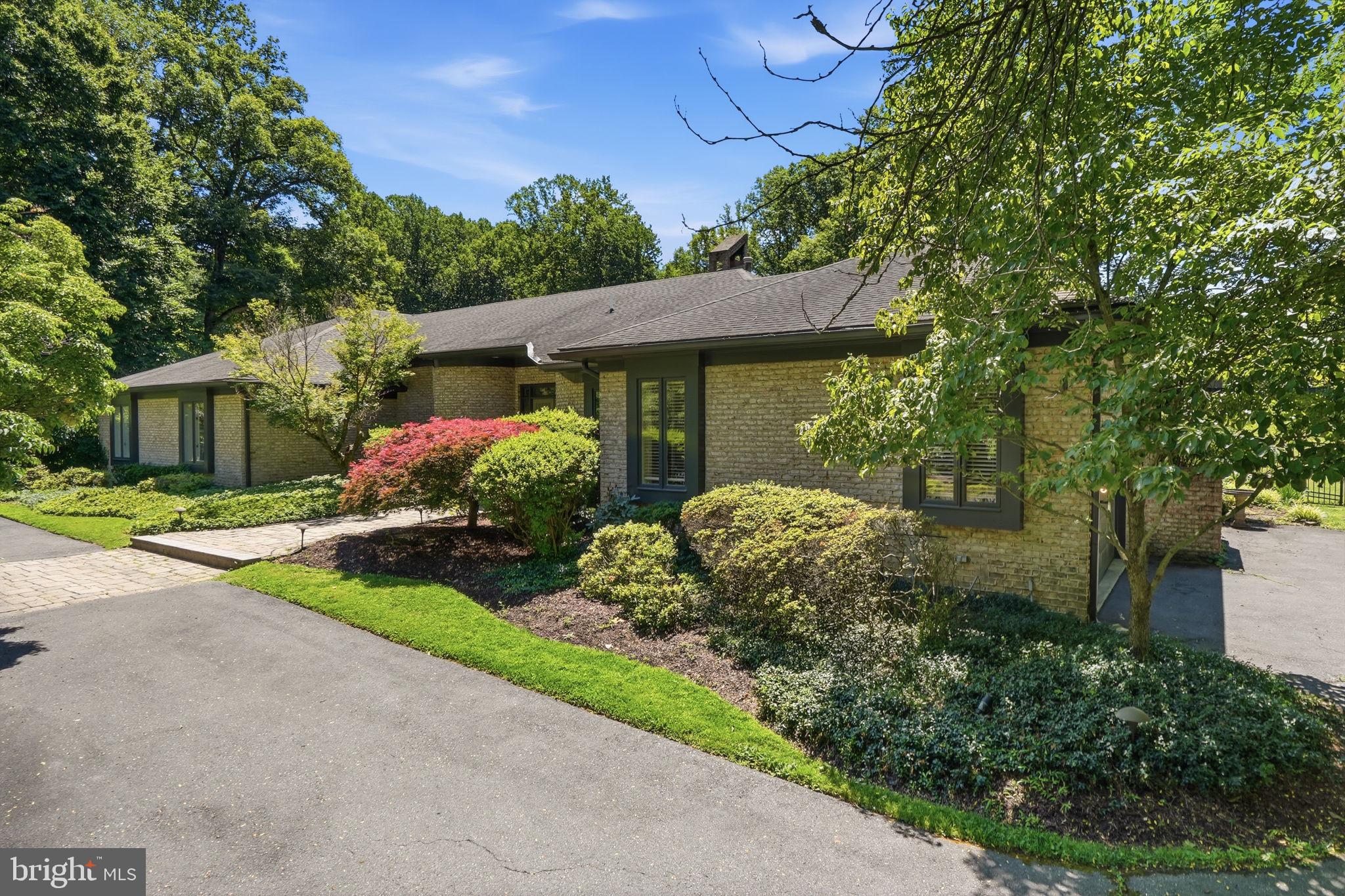 LAKE POTOMAC - Residential