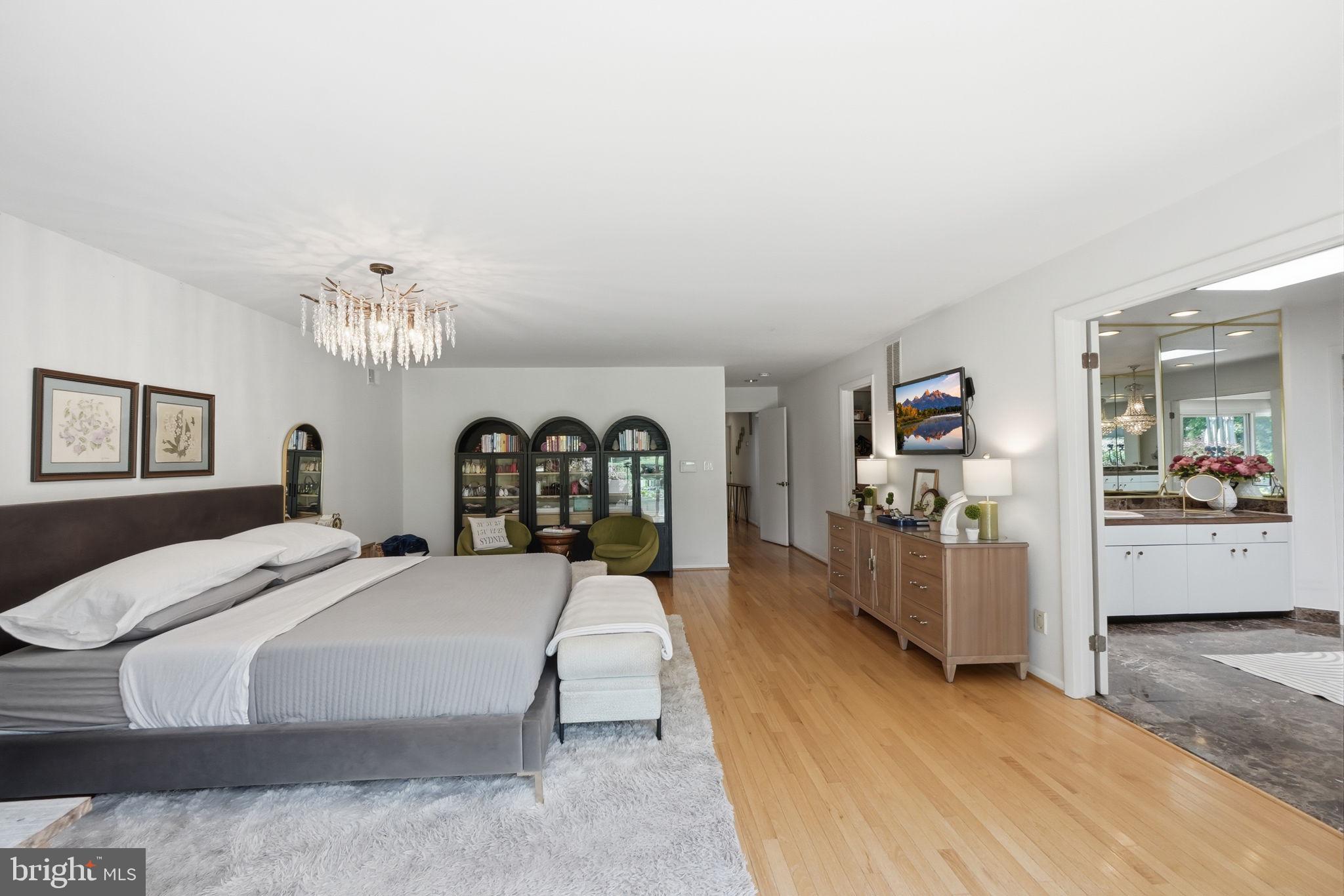 LAKE POTOMAC - Residential
