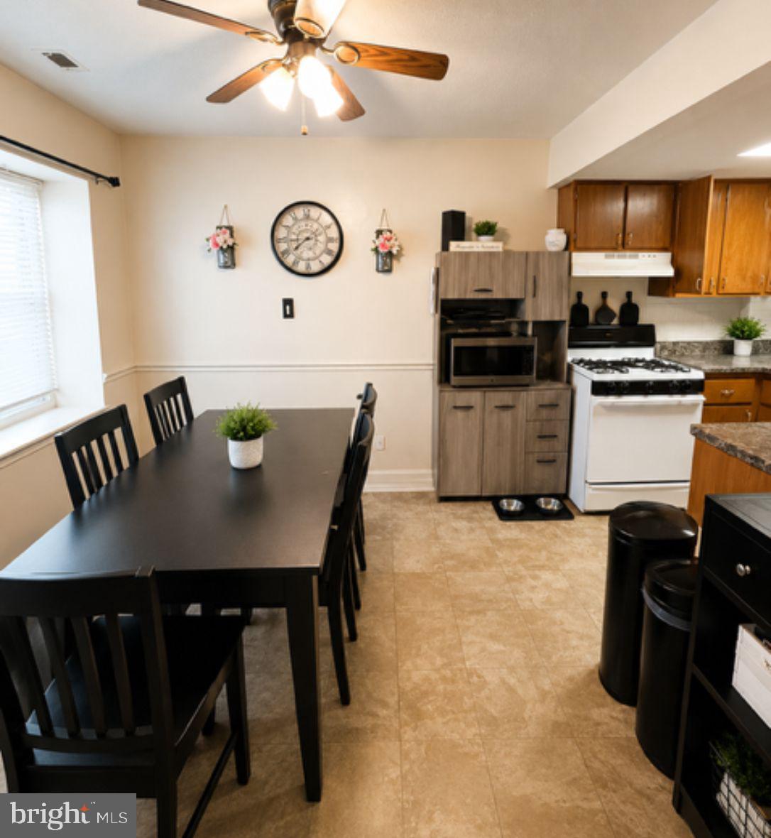 HERITAGE HILL CONDO - Residential