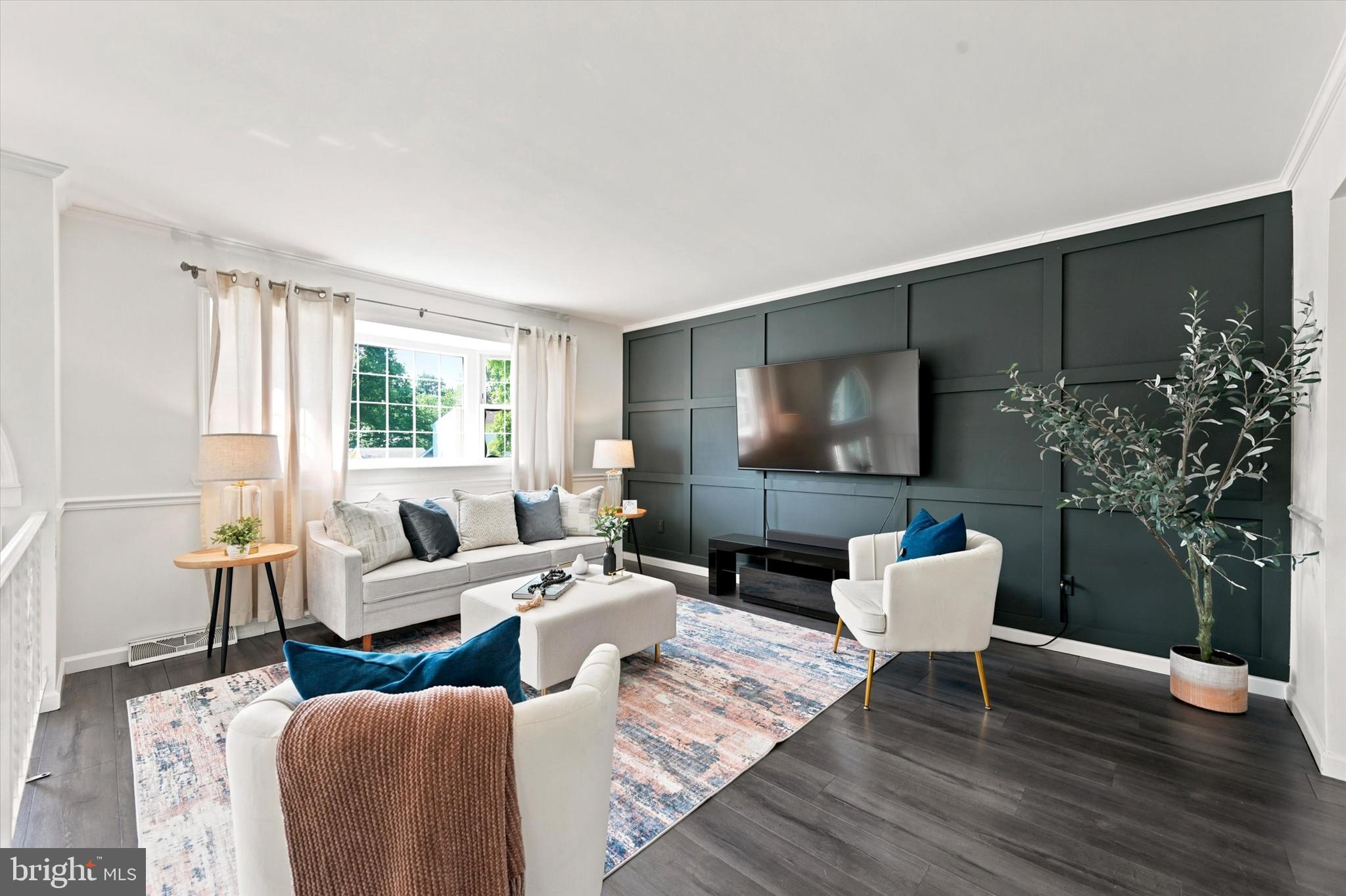 CHERRY TREE WOODS - Residential