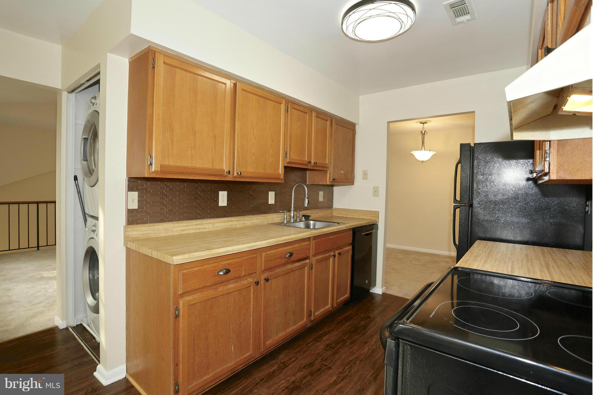 GREENFIELDS - Residential Lease