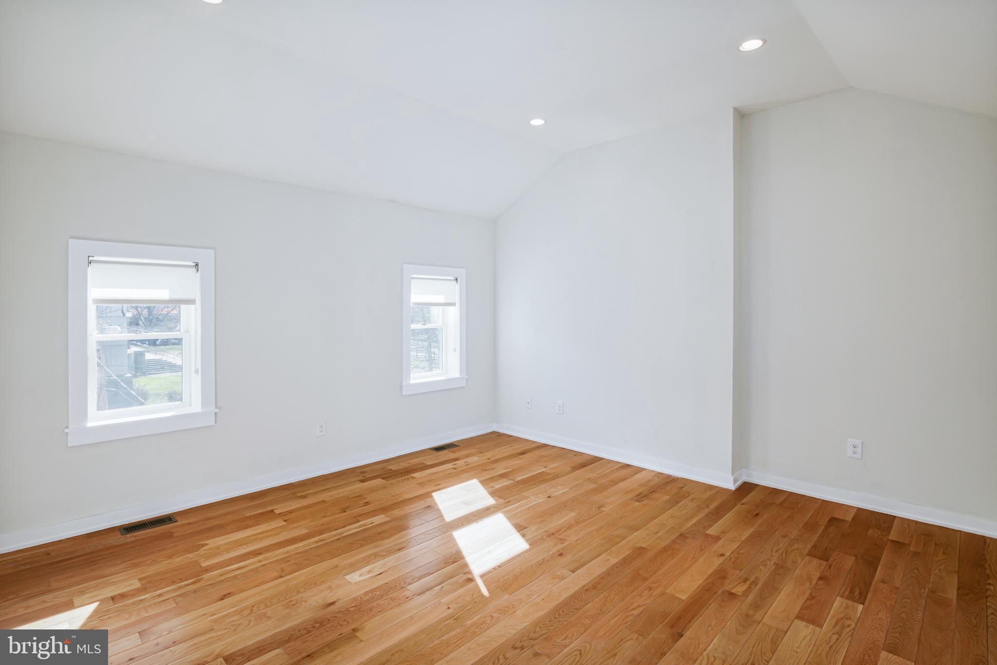 Please inquire for VIDEO TOUR and FLOOR PLAN! AMAZING PRIVATE ROOF DECK AND REAR PATIO! Location, Location, Location! This 3 bedroom 2 FULL Bathroom home with fantastic natural light is steps from shopping, dining, grocery stores, entertainment, nightlife, parks, and public transportation. A quick walk to the Broad Street Line, the Italian Market, Whole Foods, Acme, AND Sprouts!! A new target is also around the corner! Easily walk to Center City, Rittenhouse Square, and Washington Square. Everything at your fingertips! A perfect space at an affordable price! Make this space your own -- it will not last! Central air and heat controllable inside the home make the space comfortable all year round!!  Available starting May 5th, 2024! Resident is responsible for all utilities. First month, last month, and one month security deposit due prior to move-in. $39.99 application fee per applicant. Pets are not allowed.