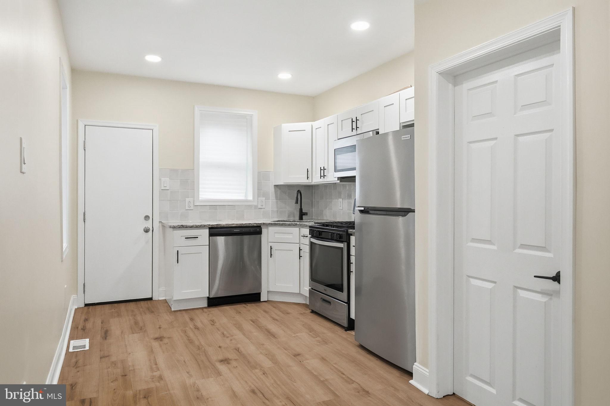 GRAYS FERRY - Residential