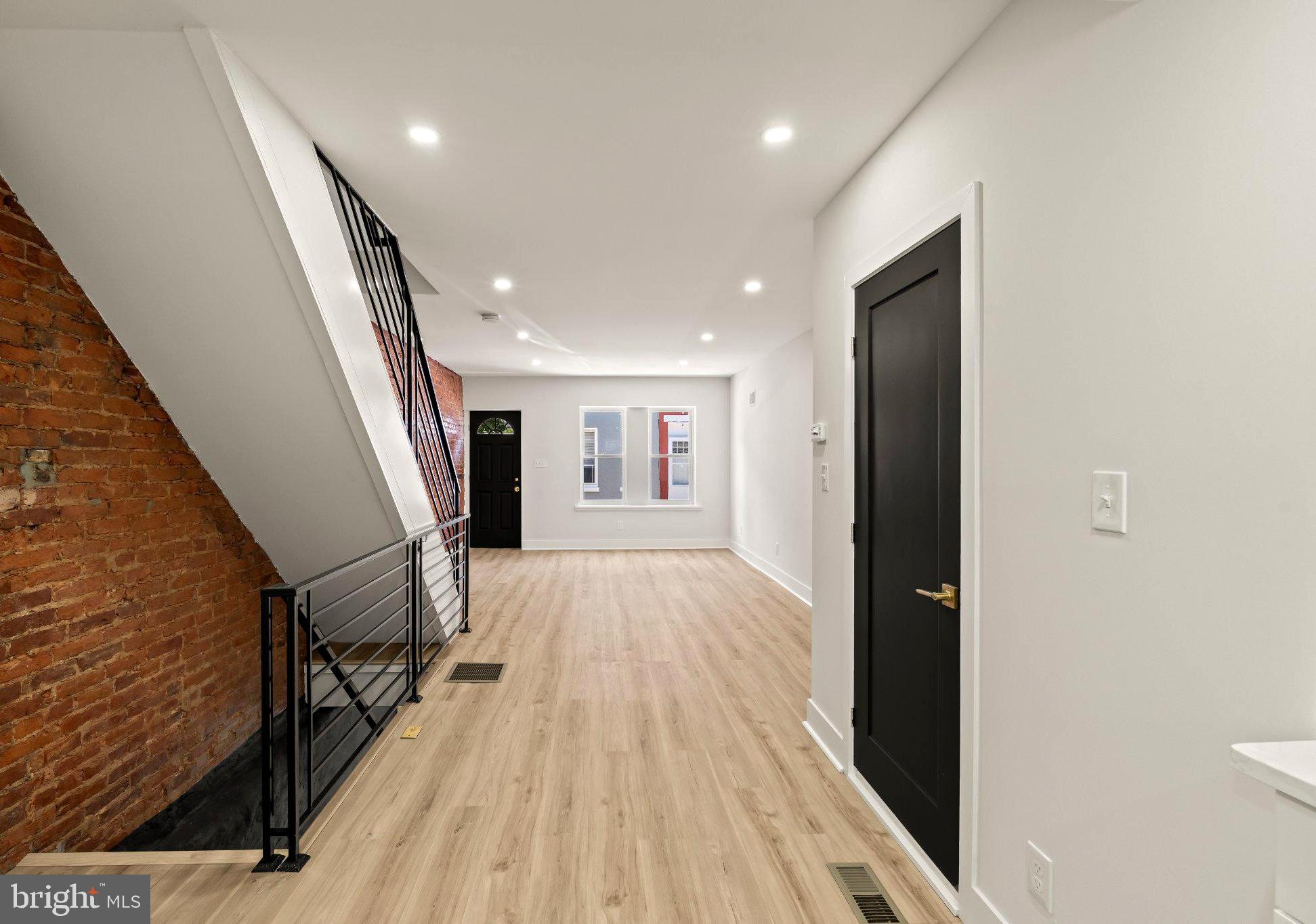 GRAYS FERRY - Residential