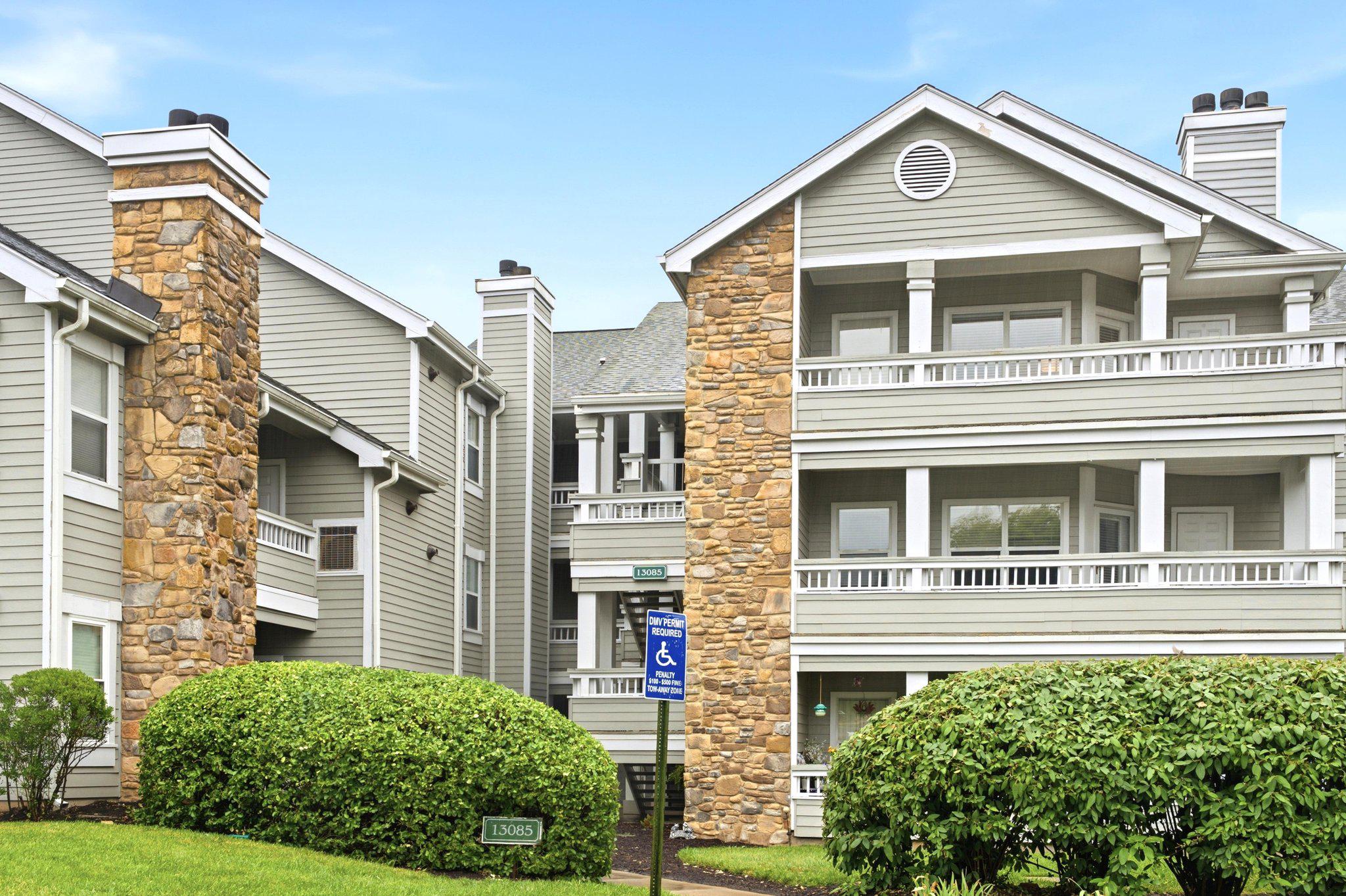 Very conveniently located Beautiful Main Level 1 Bedroom 1 Bathroom condo in Fairfax Fairlakes area. South-West exposure filled with natural light. Bathroom fully upgraded, luxury vinyl floor throughout, Granite kitchen countertops, Stainless Steel Appliances, plantation shutters on windows, cozy gas fireplace (rare in this community); Washer-Dryer in the unit, Balcony with Storage space. Newer Water Heater. FRESHLY painted with most popular neutral soft Greige (blend of gray and beige) color.
Walking distance to 24 hours Walmart, Target, BestBuy, and many shops and restaurants in Fairlakes area. Bus to Vienna metro. Club House with swimming, gym, Racquet Ball.
Make this your home sweet home.